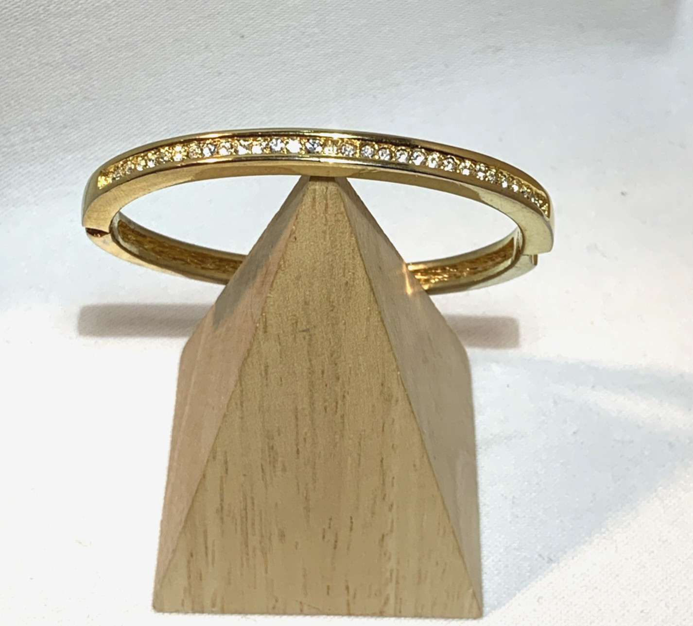 Roman Pave Crystal Bracelet Gold Tone Slim Hinged Size 6.75 VTG