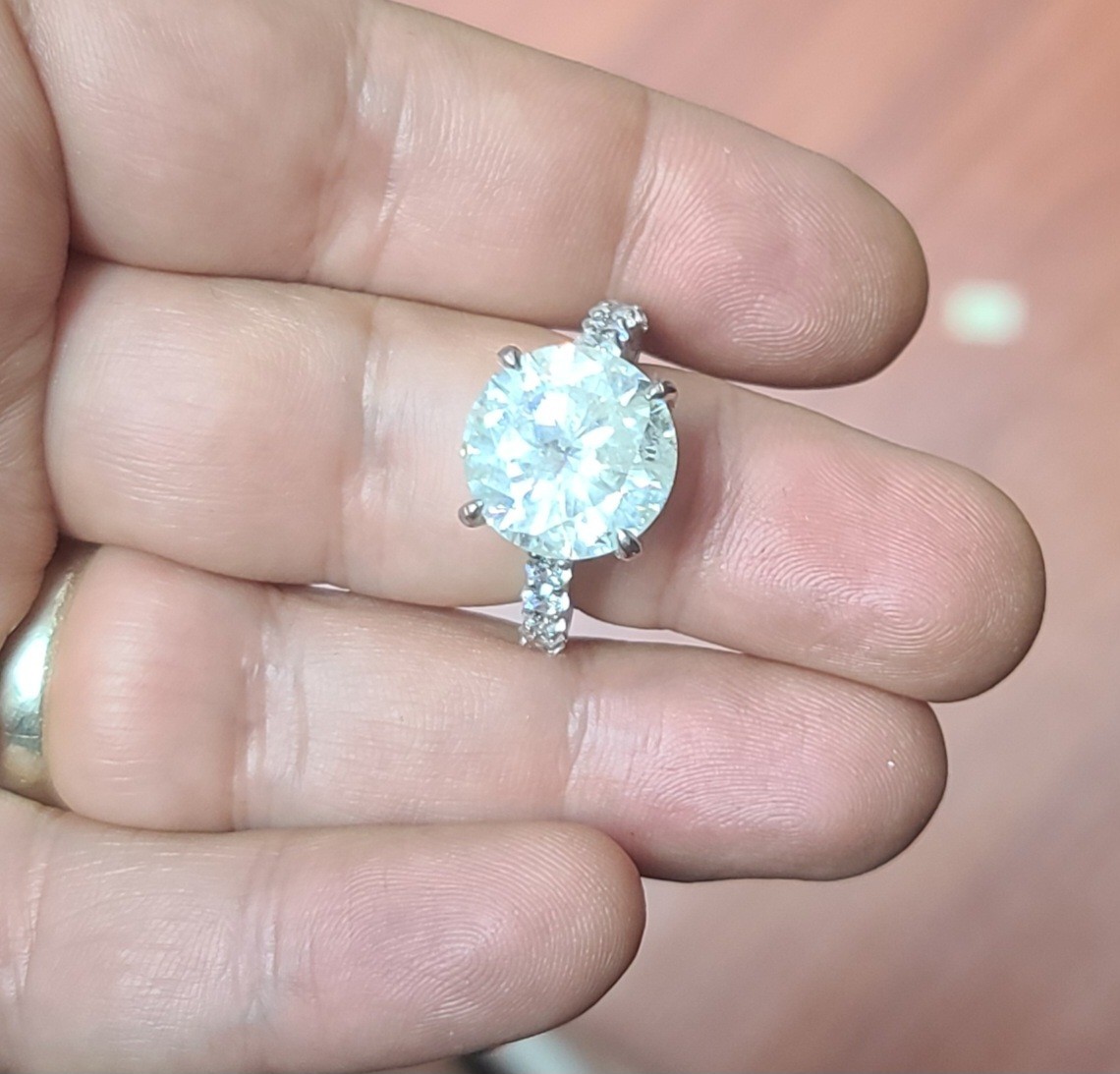 Vintage Platinum Engagement Ring 9.65CT. Natural Diamond Round Shape AGI Cert