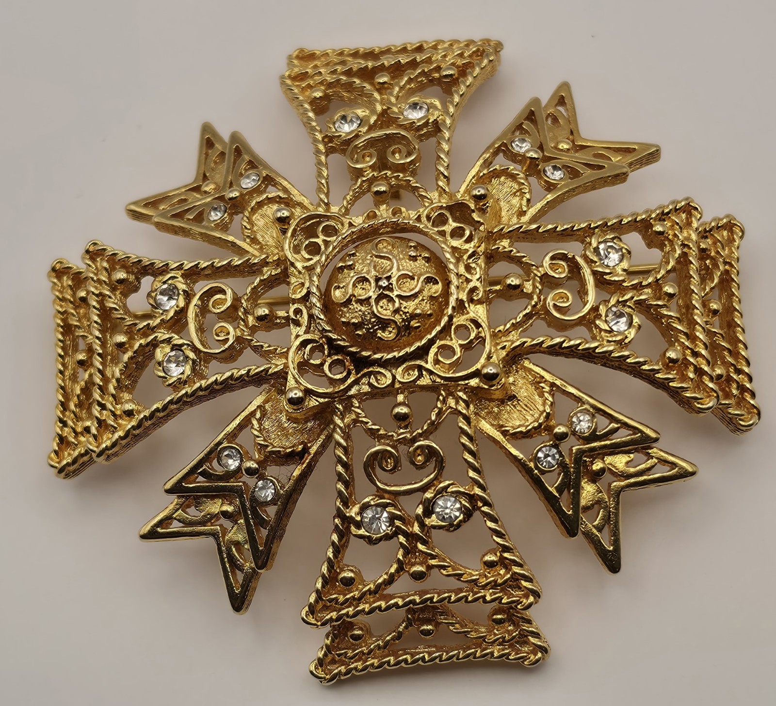 KENNETH LANE KJL GP Maltese Cross 3” Pin/Pendant- Designer Jewelry