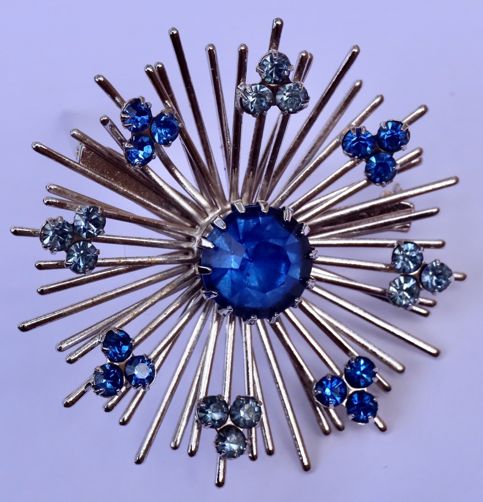 Sarah Coventry Signed “Coventry” Silver Tone Starburst Brooch Blue Rhinestones