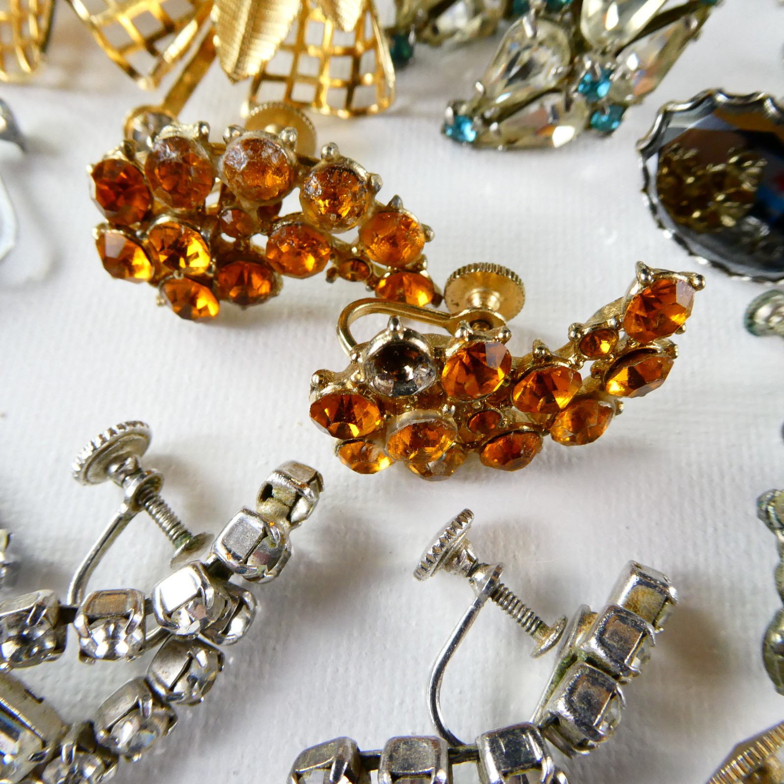 Vintage Rhinestone Screw Back Earrings Lot 25 Pairs ALL SPARKLE Multi Color Stns