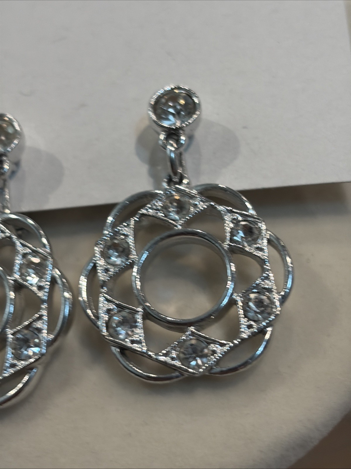 Vintage Sarah Coventry Rhinestone Silver Tone Dangle Clip On Earrings