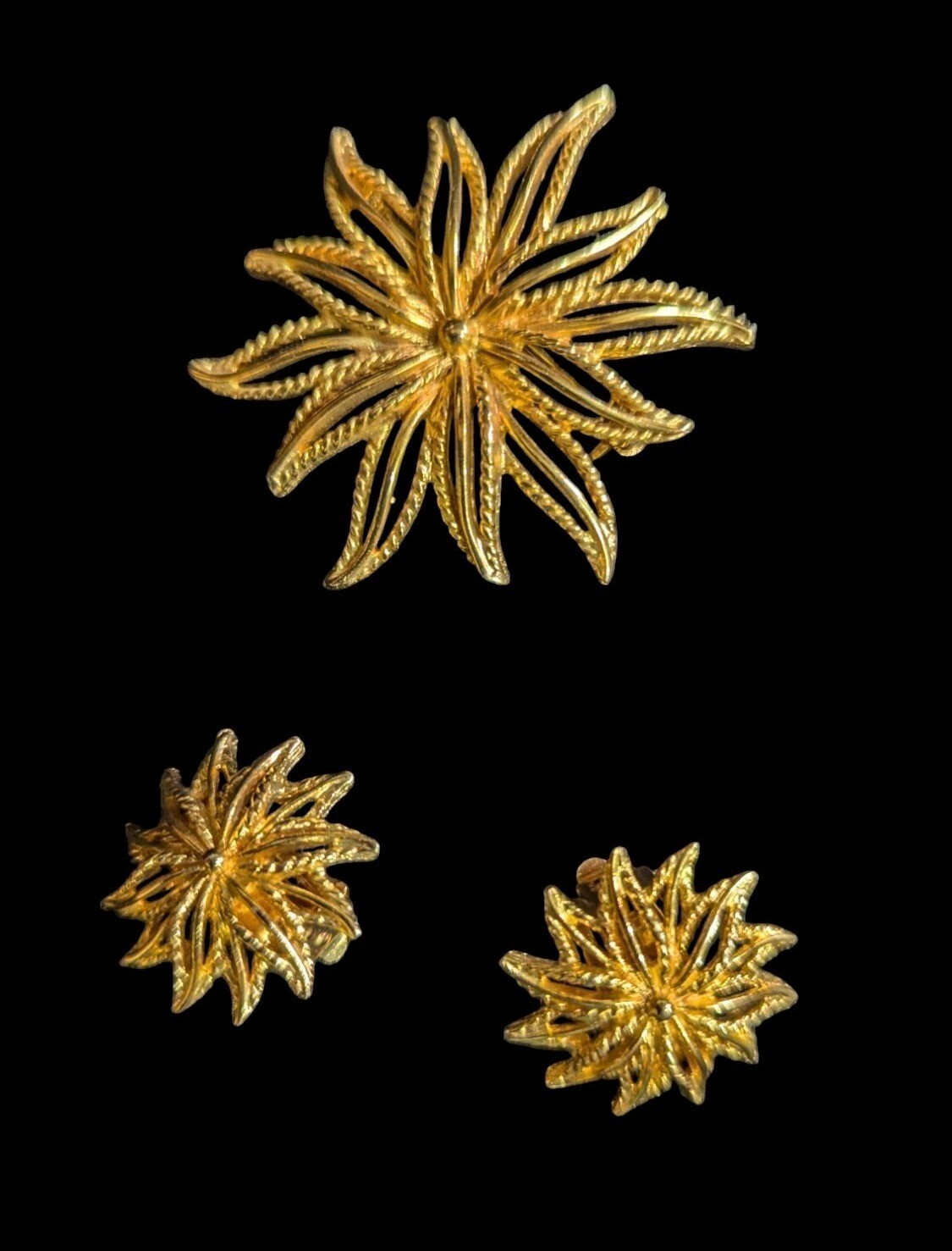 Vintage Gold-Tone Starburst Brooch & Clip-On Earrings Set Costume Jewelry