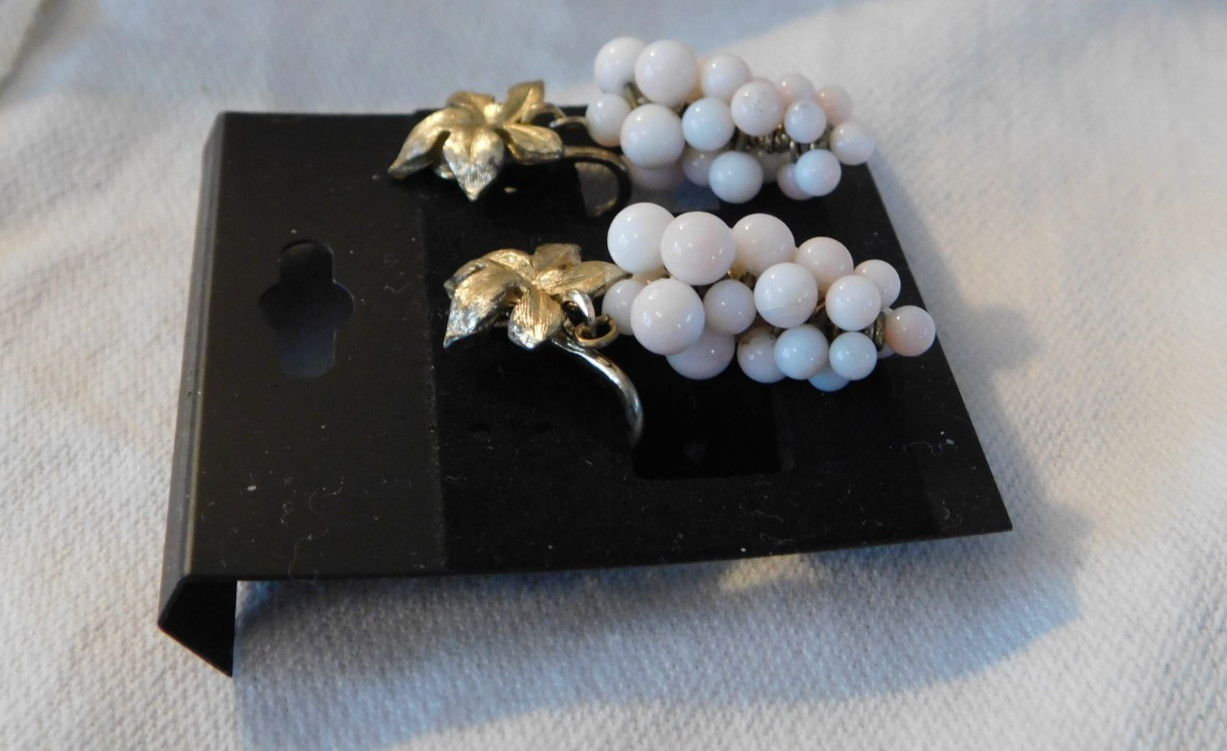 Angel Skin Coral Beaded Clip on Earrings Vintage Grape Clusters