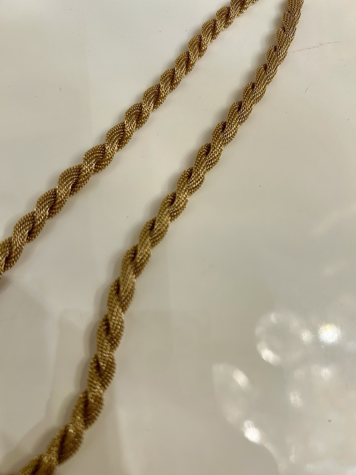 Vintage Gold Tone Rope Chain Statement Necklace Retro Barrel Closure