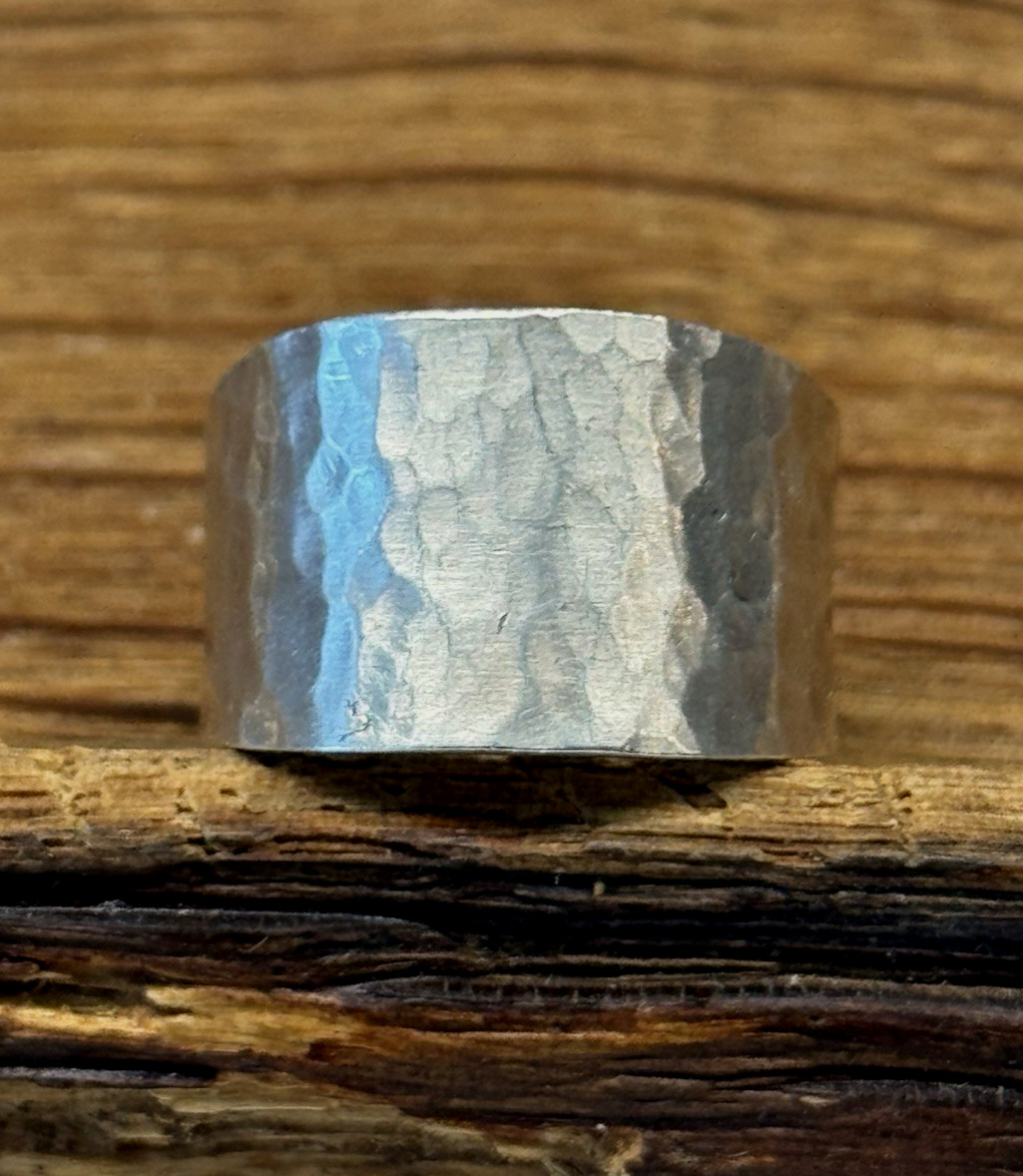 artisan ring 925 Sterling silver hand-crafted