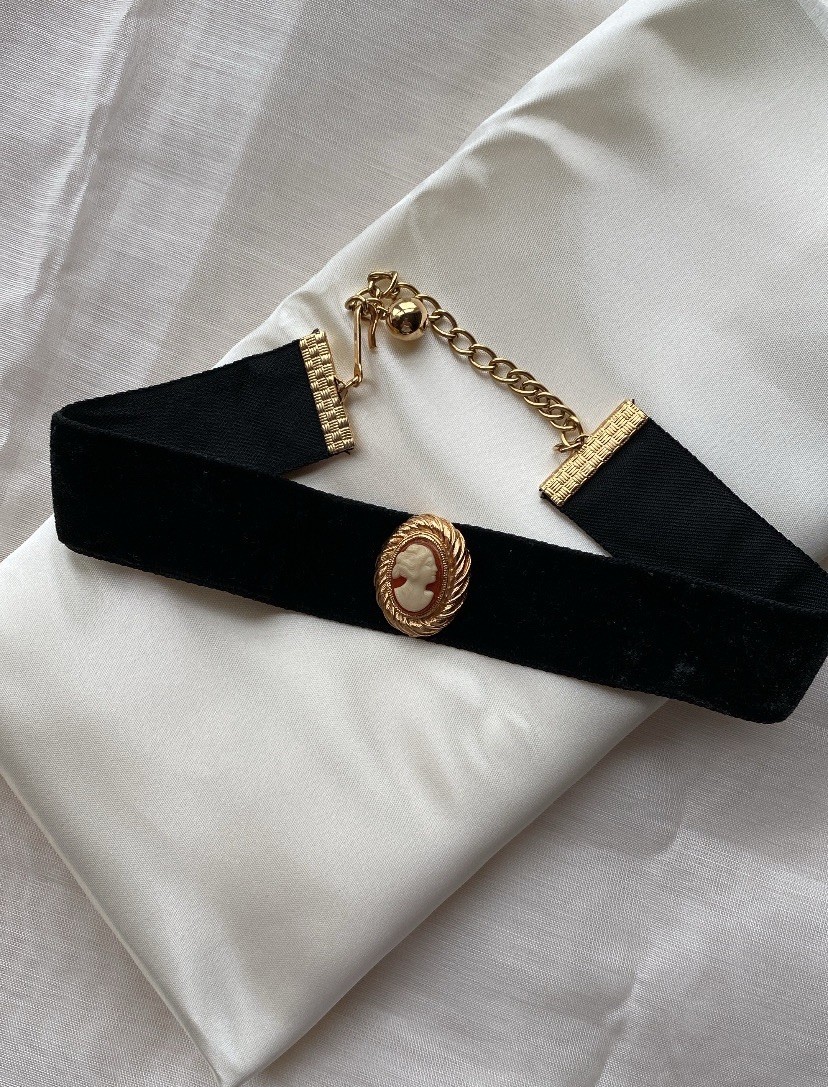 Vintage Black Velvet Cameo Choker Necklace