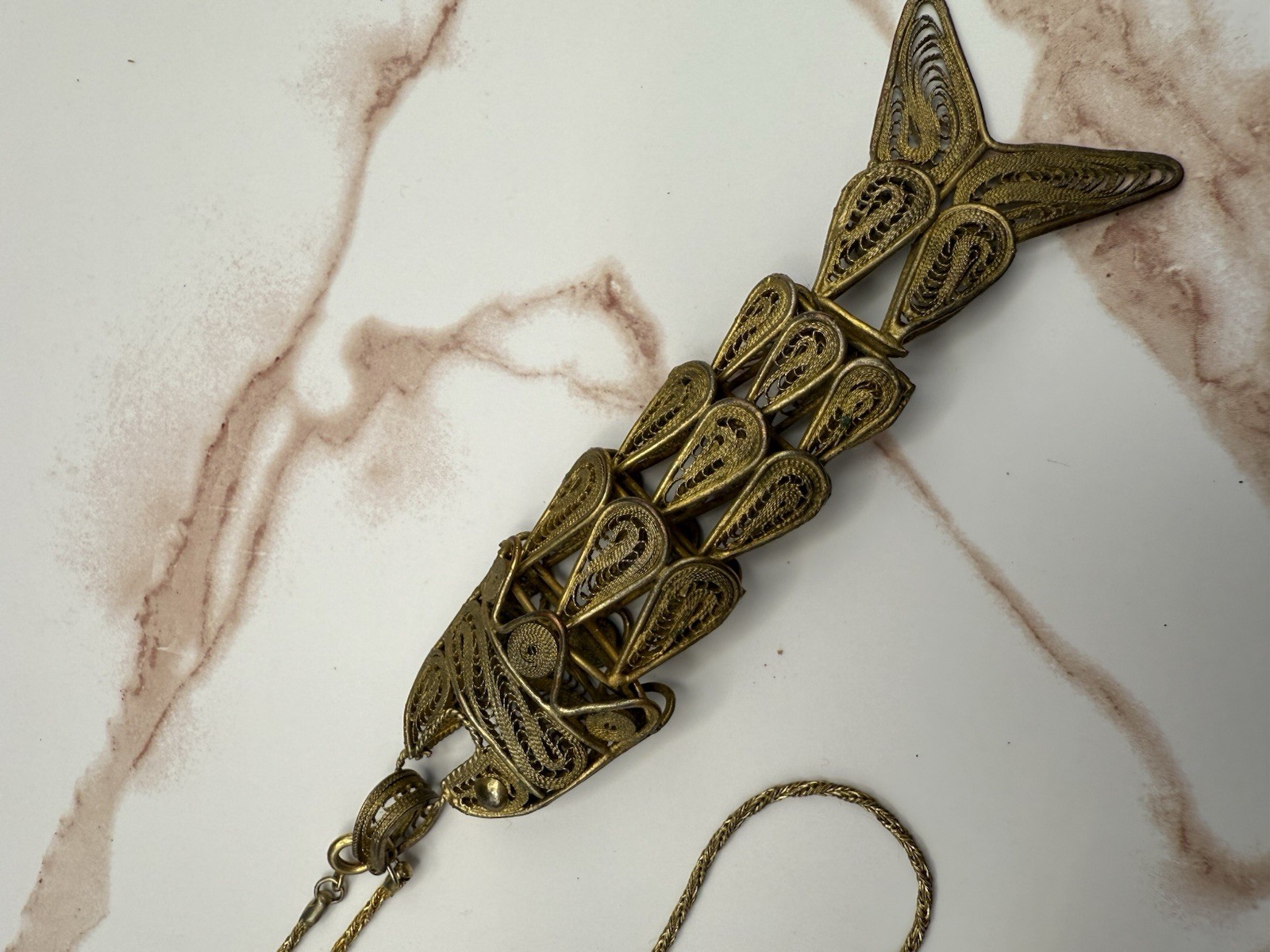 Vintage Ormex Hong Kong Filigree Articulated Fish Pendant Necklace – 5”