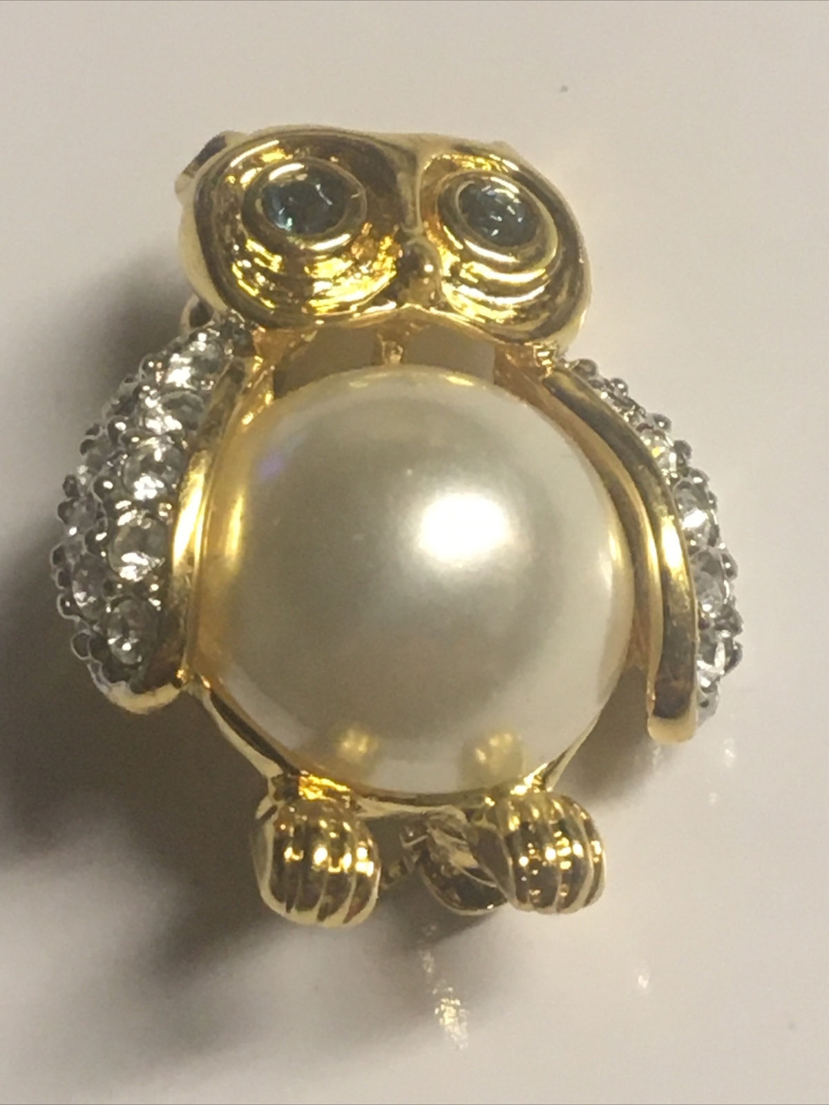 Vintage Small Owl Brooch Pin Novelty Gold Plated Rhinestone Blue Eyes