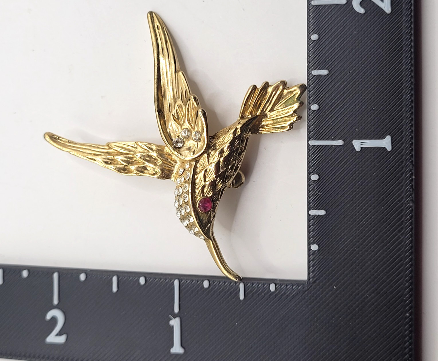 Vintage Dale Kinkaid 1988 Hummingbird Pendant Ruby Eye Gold Tone Bx & COA Signed