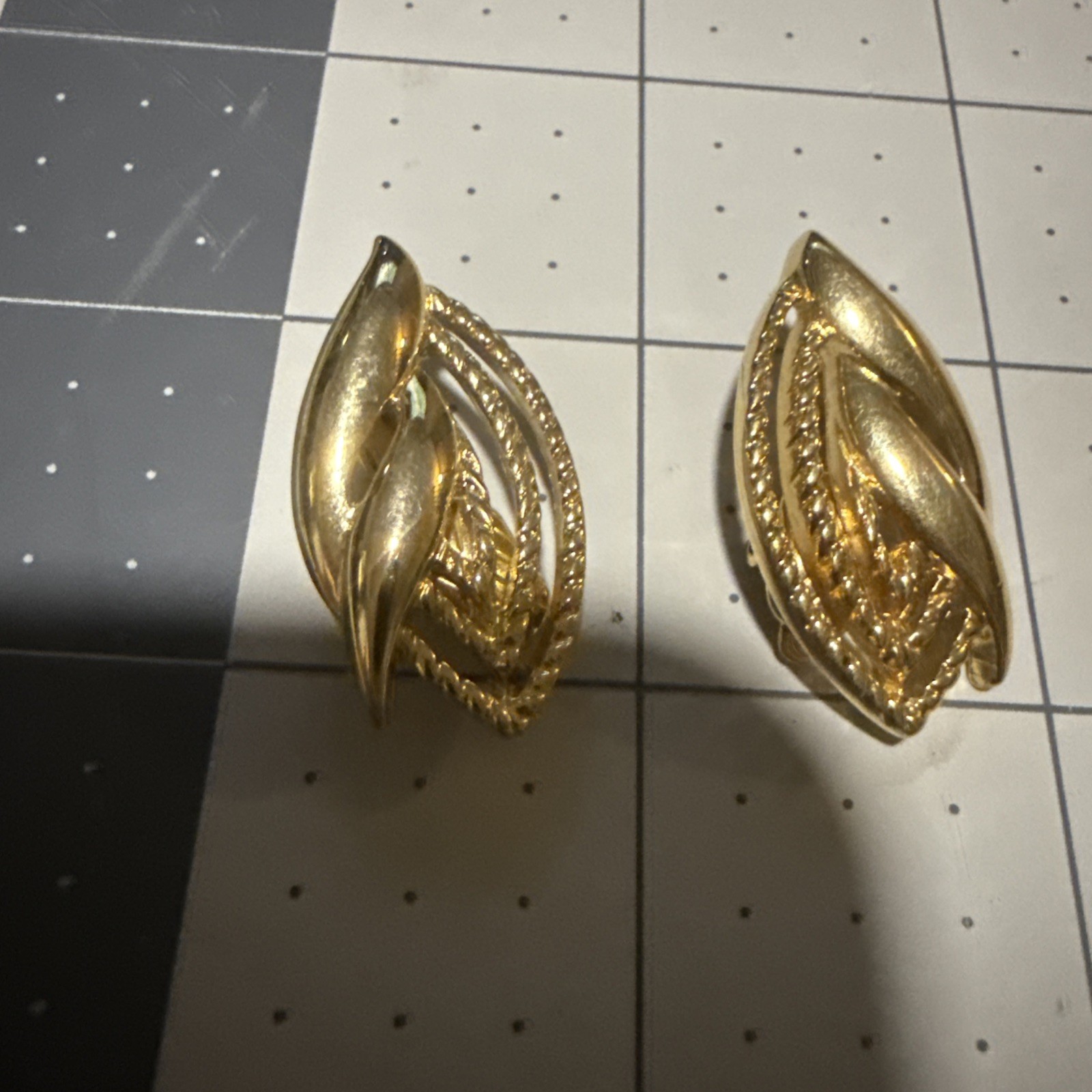 Vintage Costume Jewelry Lot Trifari Kramer Coro Rhinestone Clip On Earrings