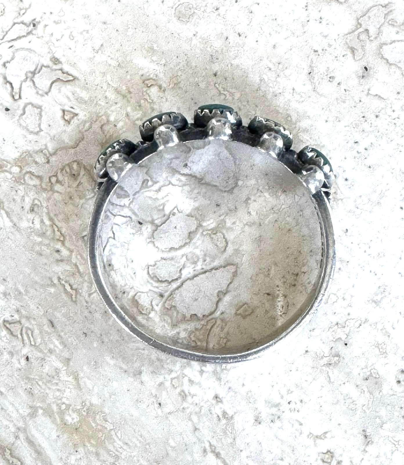 Vintage Sterling Silver Green Stone Ring Size 7.5 Southwestern Style Band