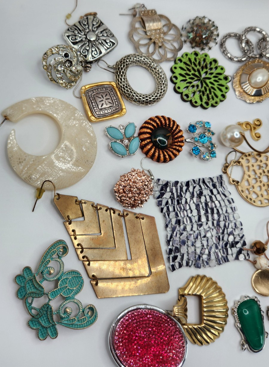 Craft Jewelry Pieces Junk Drawer 35 Different Pieces