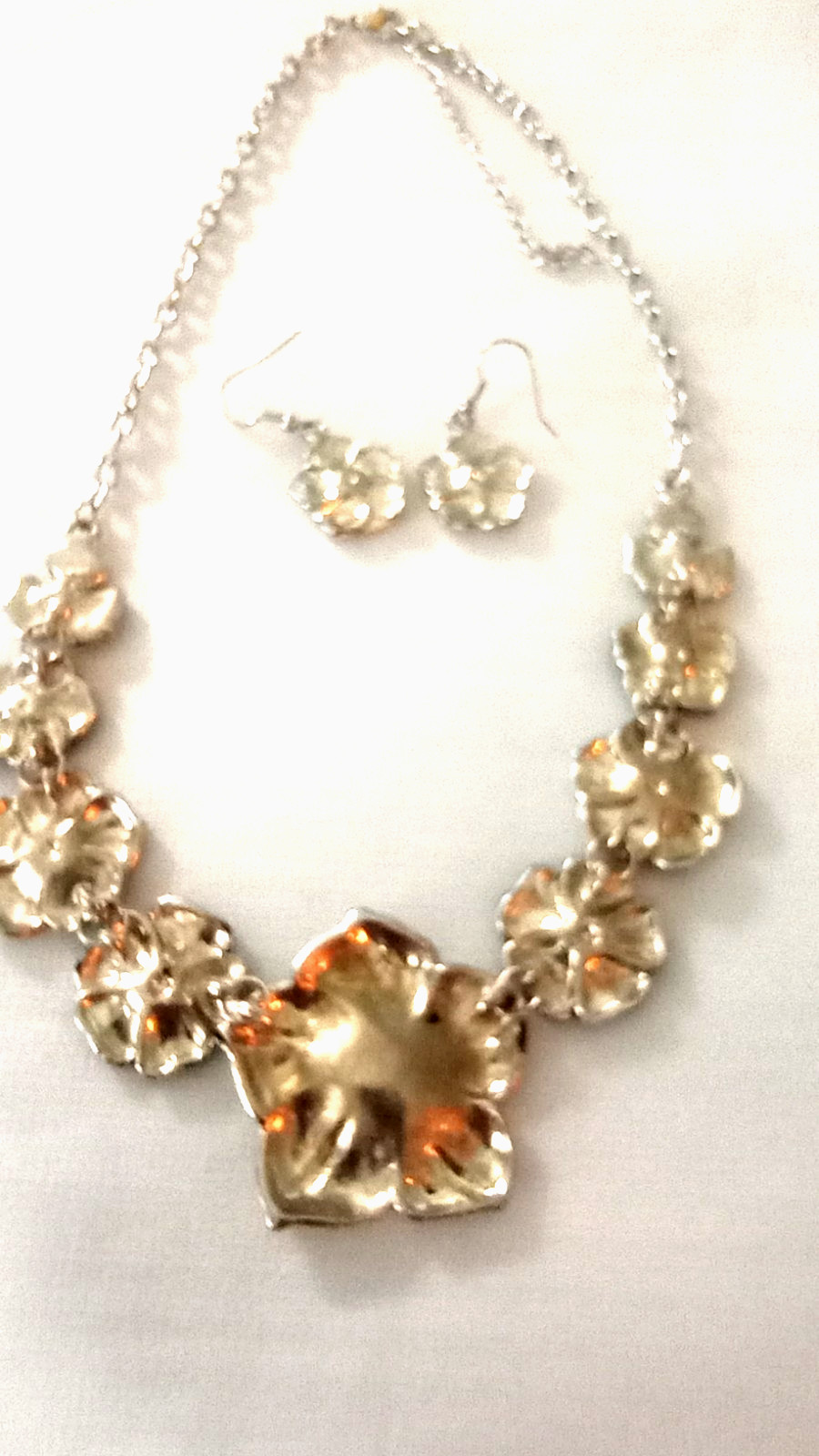 Vintage Floral Enamel Necklace Earrings Set Black Antiqued Cream 15 to 18 in