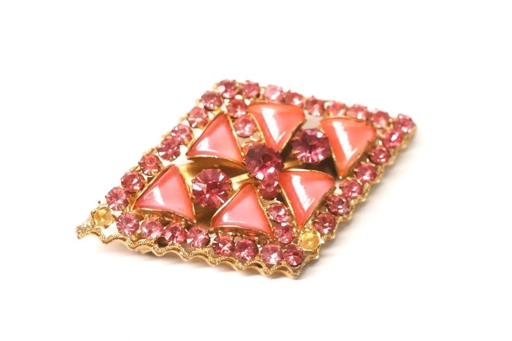 Vintage brooch Gablonz rhinestone pink glass stones gold-plated 5.5 cm.
