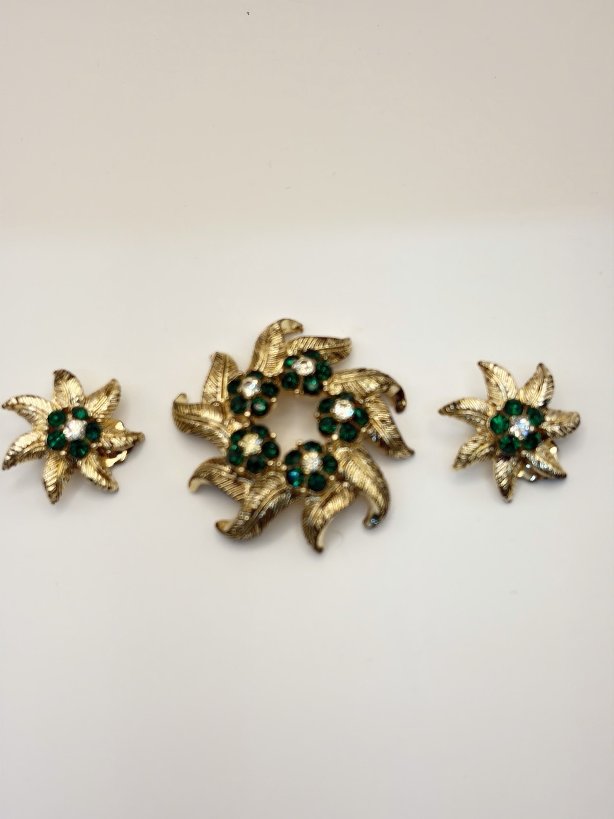 Vintage Rhinestone Brooch & Earrings Green Crystal Floral Gold Tone Demi-Parure