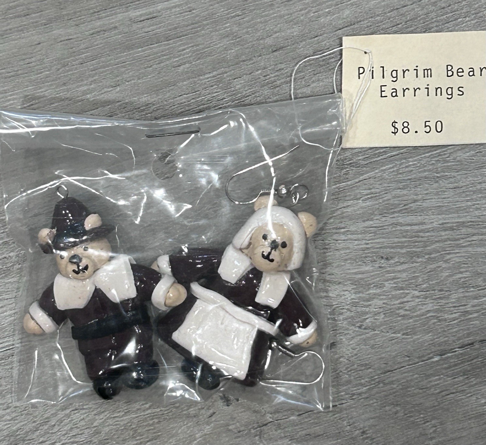 Vintage Pilgrim Bear Thanksgiving Earrings Clay Figurine Dangle Holiday Defect
