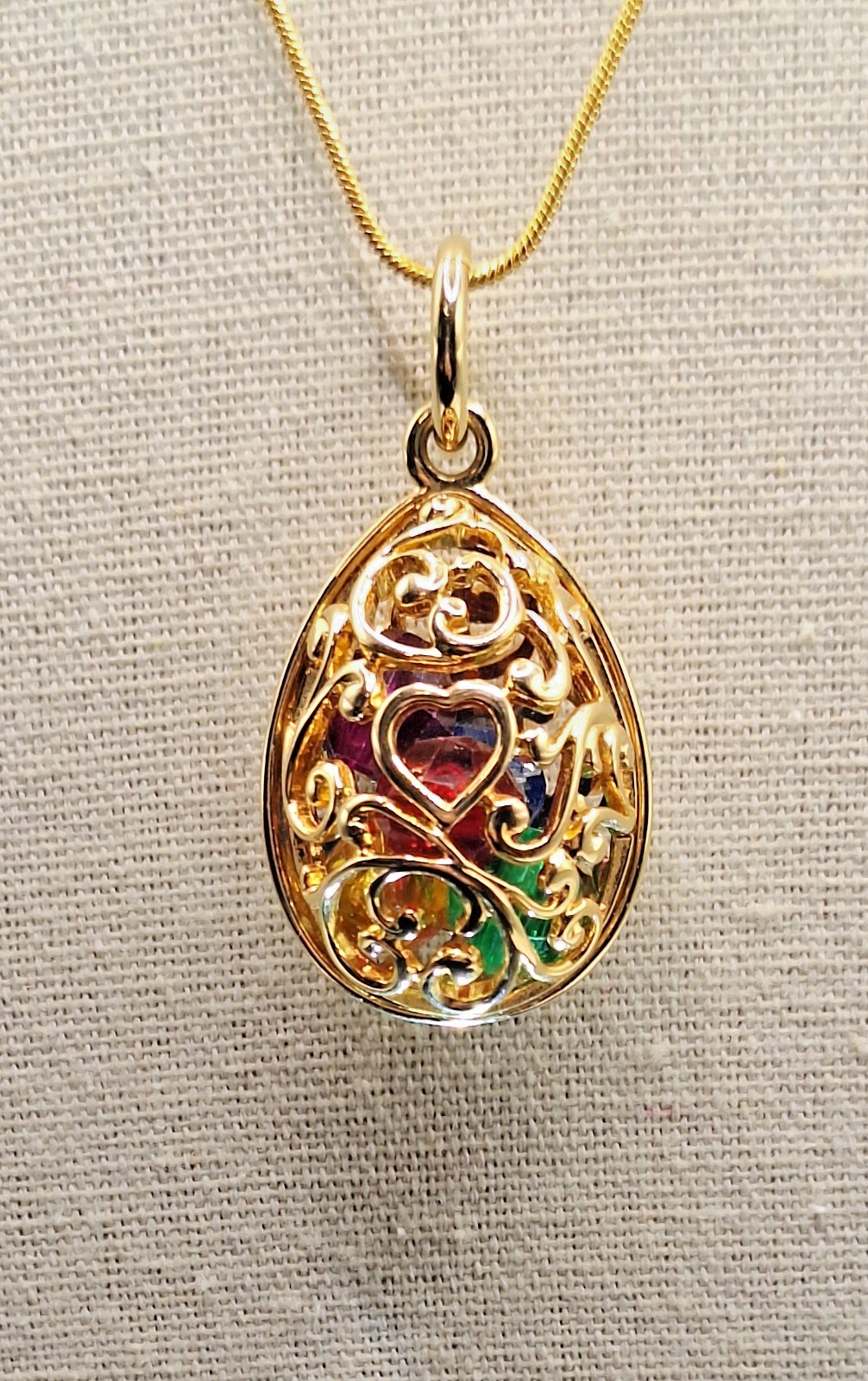Vtg Joan Rivers Multicolor Crystal Gold-tone Filligree Egg Pendant 18KGP Chain