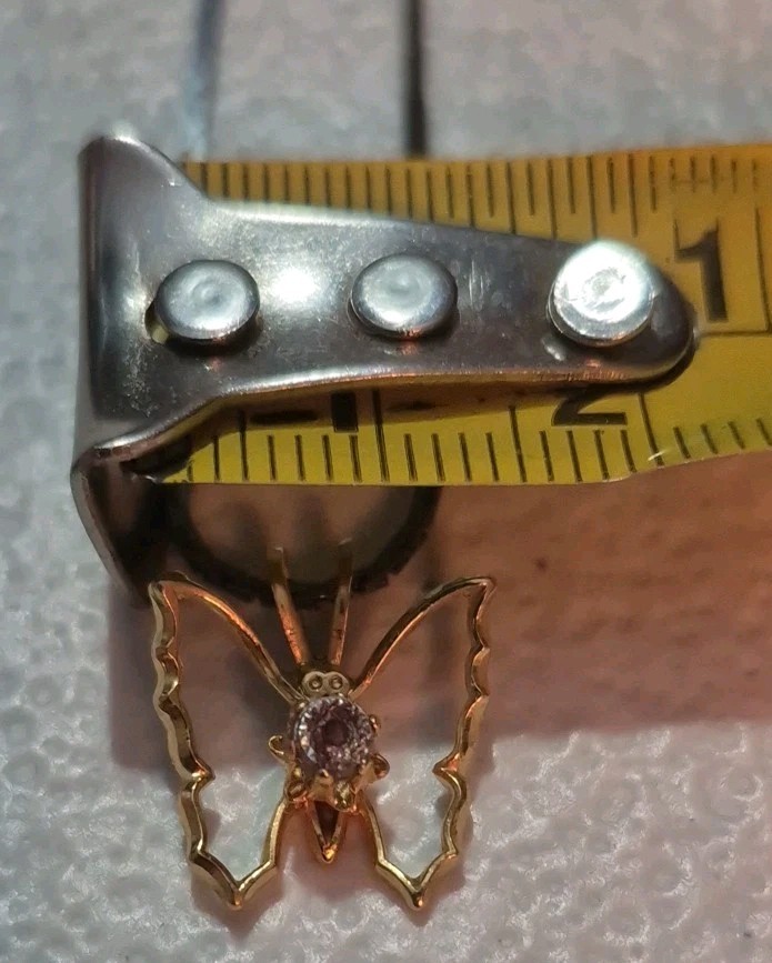 VTG Butterfly Open Work Pendant W/Diamond Chip Goldtone Necklace-*READ*