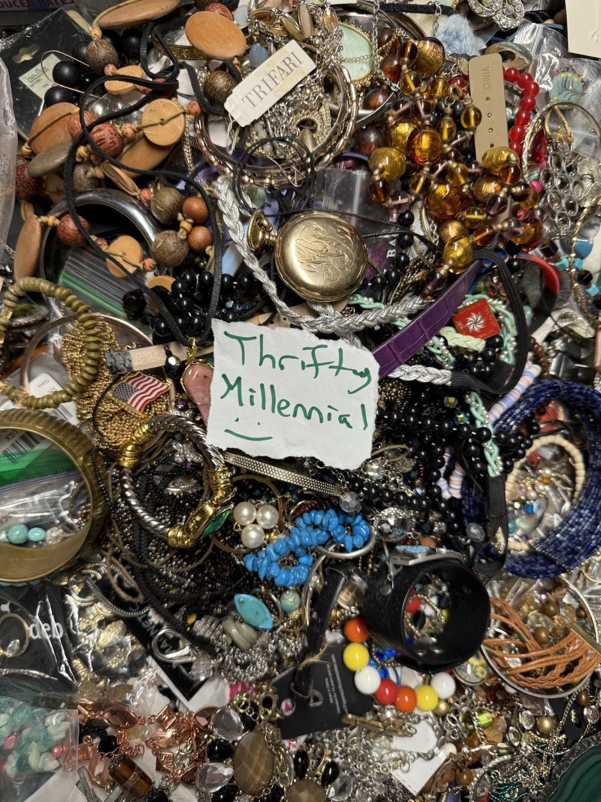 4+ Pound Unsorted Tangled Jewelry Vintage Modern Wear Junk Mystery Treasure Hunt