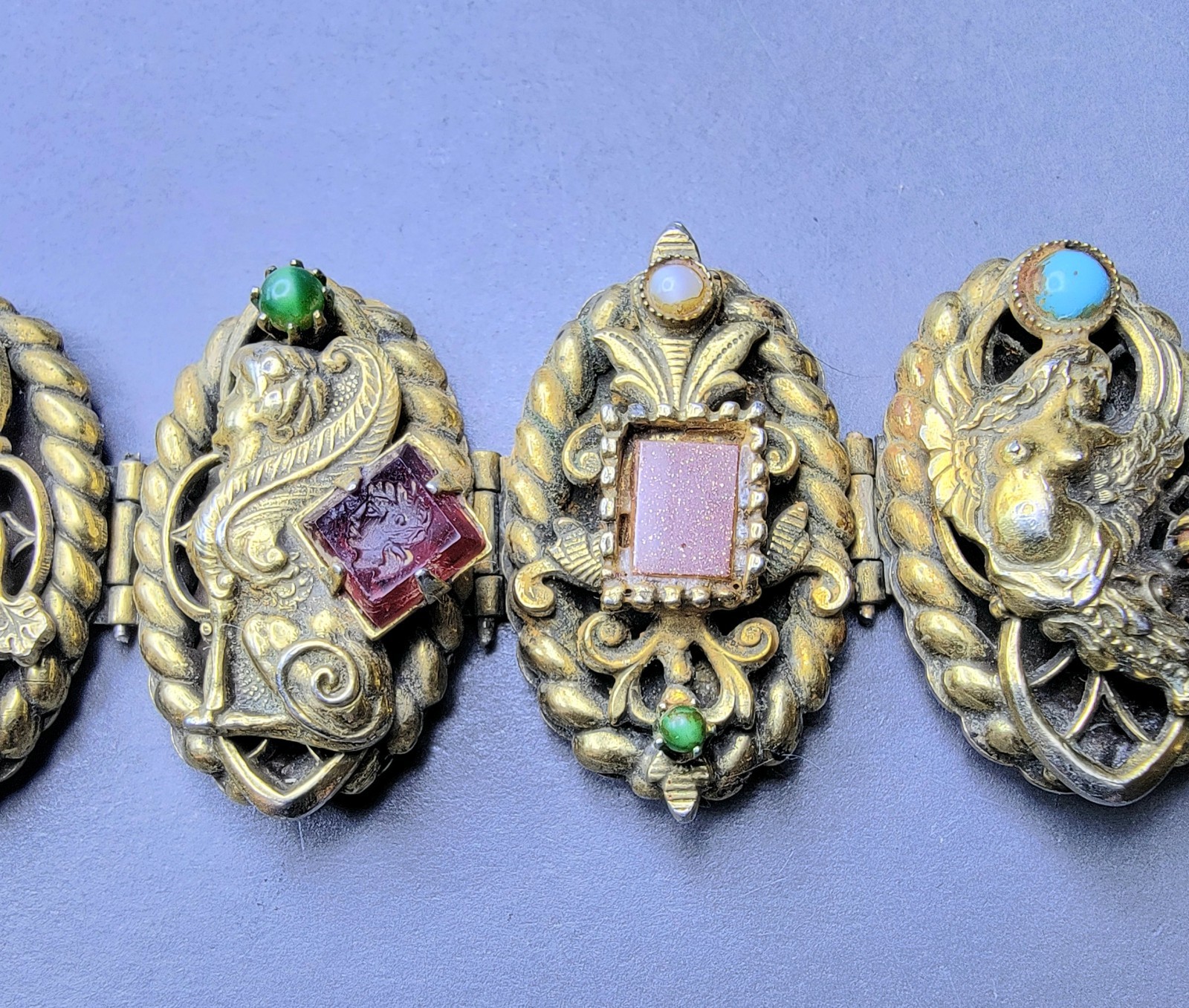 30s 50s High-Relief Dragons, Phoenixes, Protective Mythical Creatures Bracelet