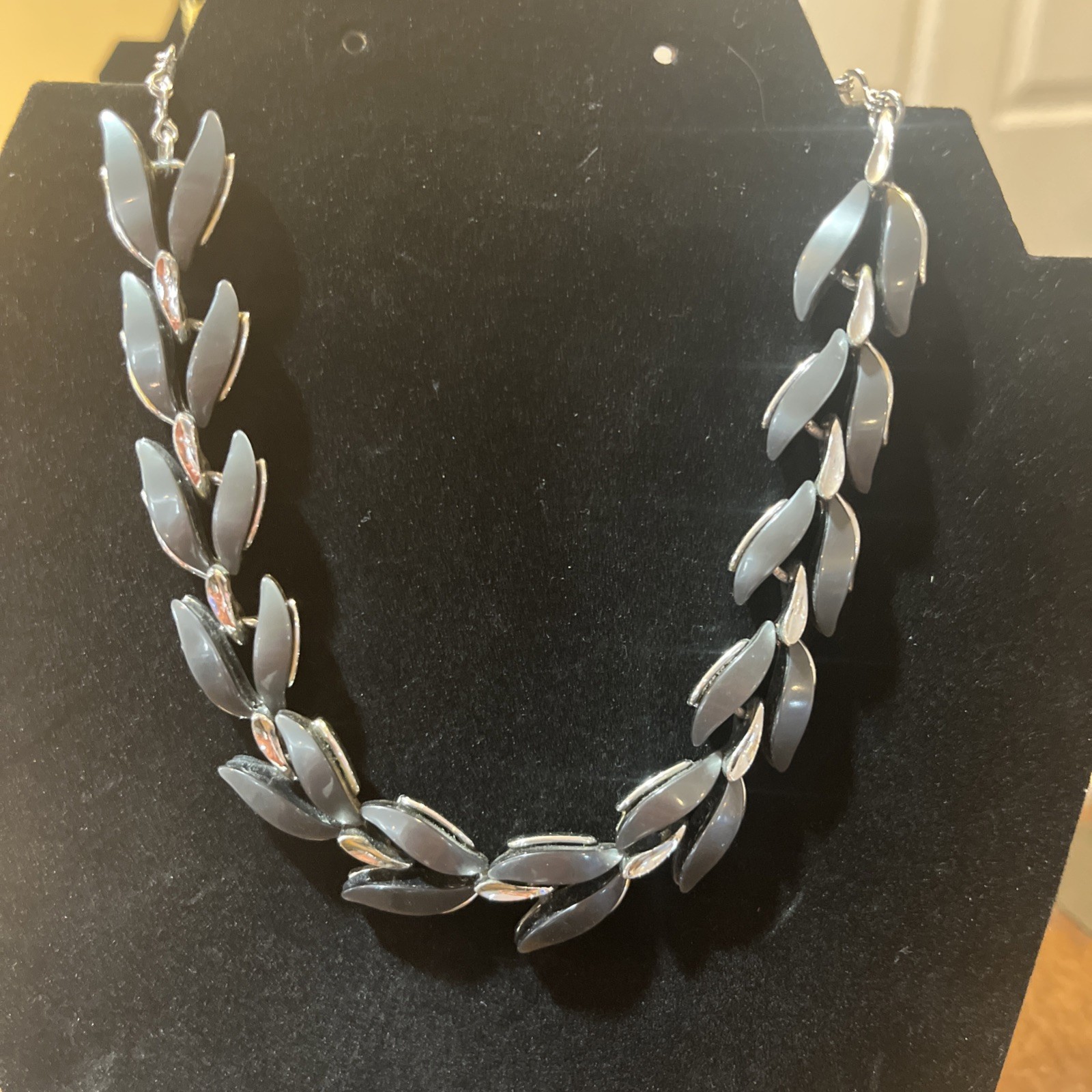Vintage Claudette Gray Silver Collar Chocker Necklace Statement Womens Jewelry