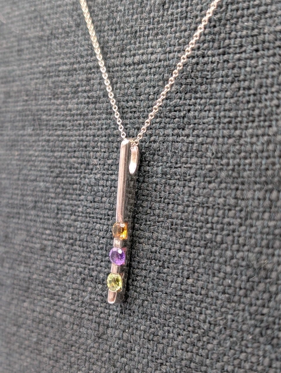 Vtg Sadye L Vassil 925 Sterling Silver 3 Gemstone Bar Pendant 16-18″ Necklace