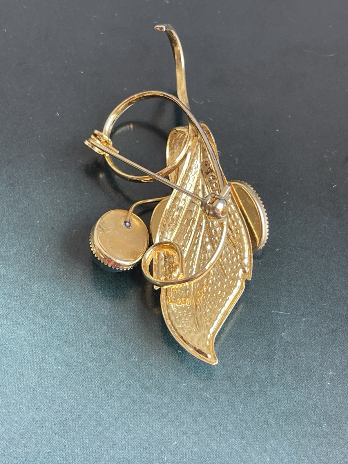 Vintage Scarab Leaf Brooch