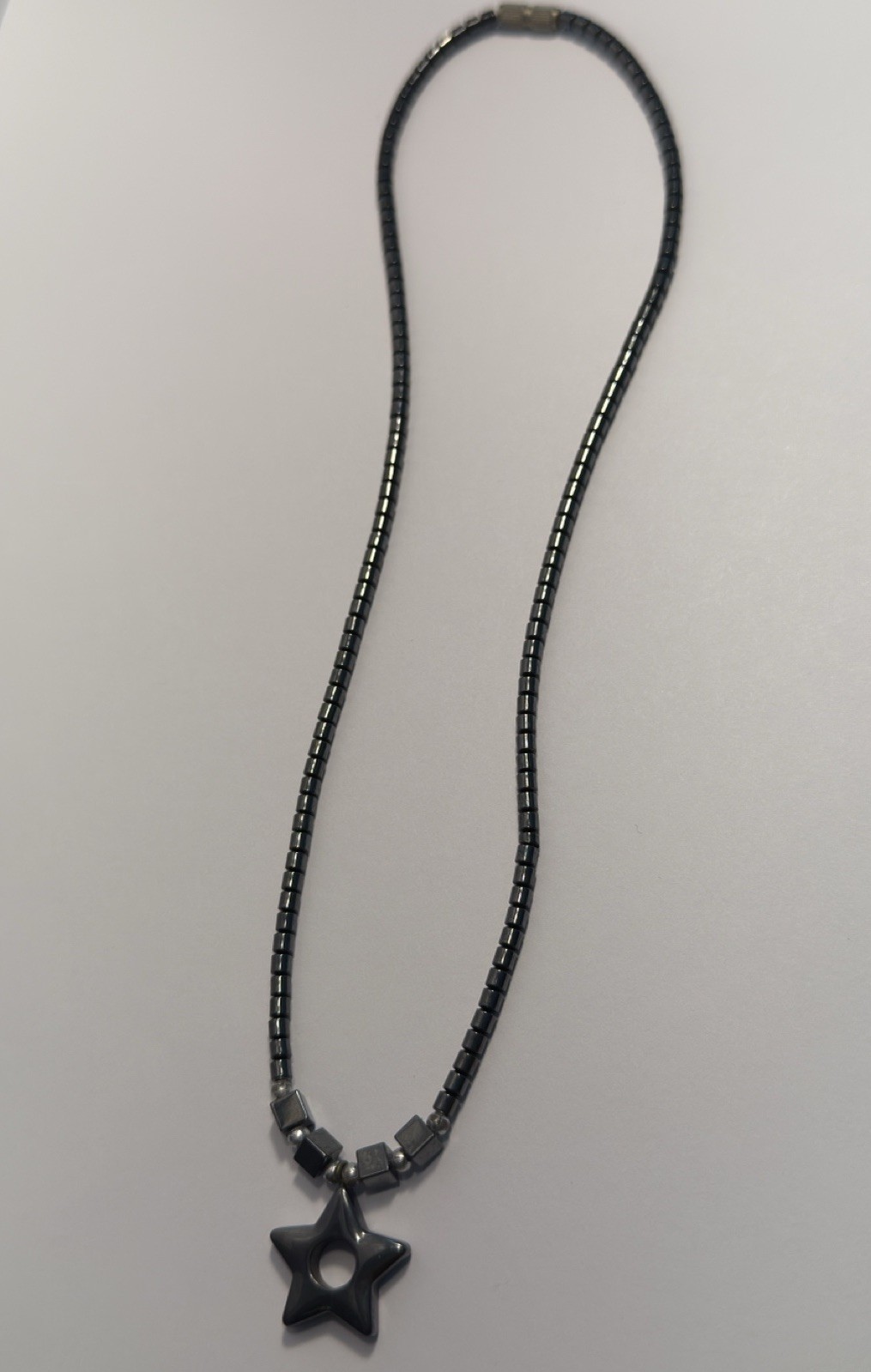 Hematite Star Necklace Dark Grey Vintage 90s Twist On Clasp