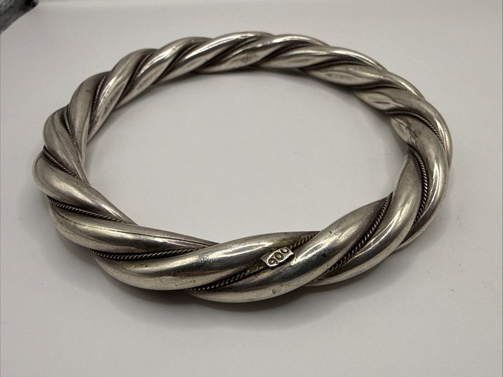 900 Silver Chucky Heavy Twisted Mexico Taxco Bracelet Bangle (63.7gr)