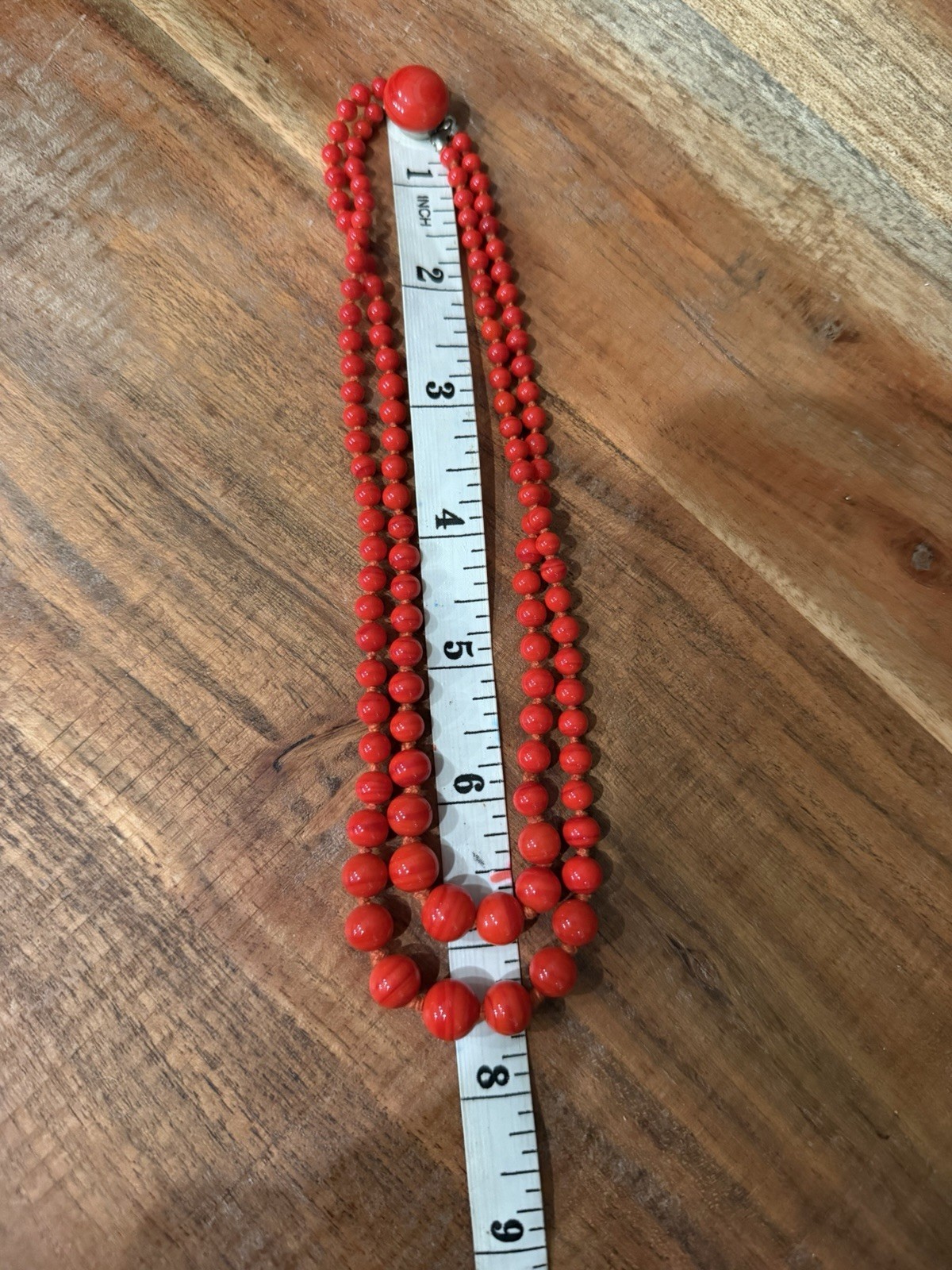 Vintage Jewelry some Hong Kong 20 Necklaces Plastic Bracelets Multistrand J1