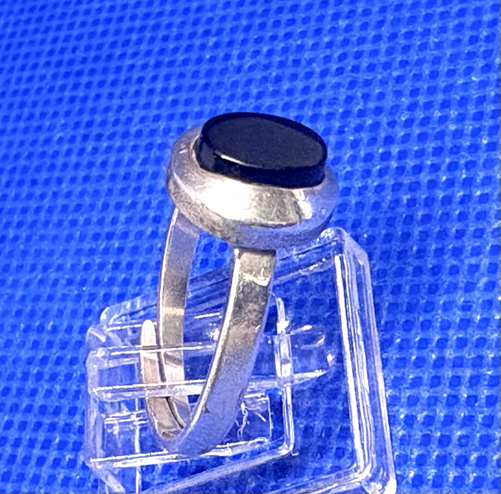 A33 Adjustable 925 Sterling Silver Ring Size 8 est 1950s Black Onyx 3.1g Vintage