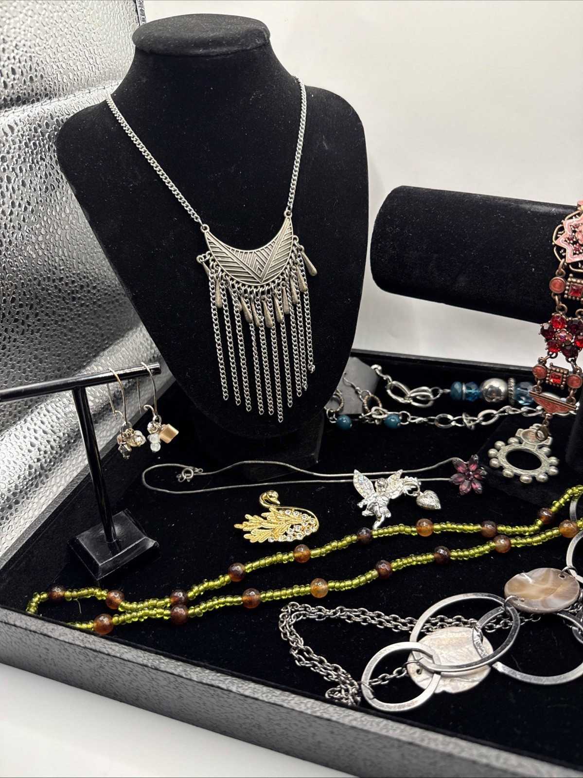 Vintage Lot of 15 Necklaces, Bracelets, Earrings And/or Brooches See Pics