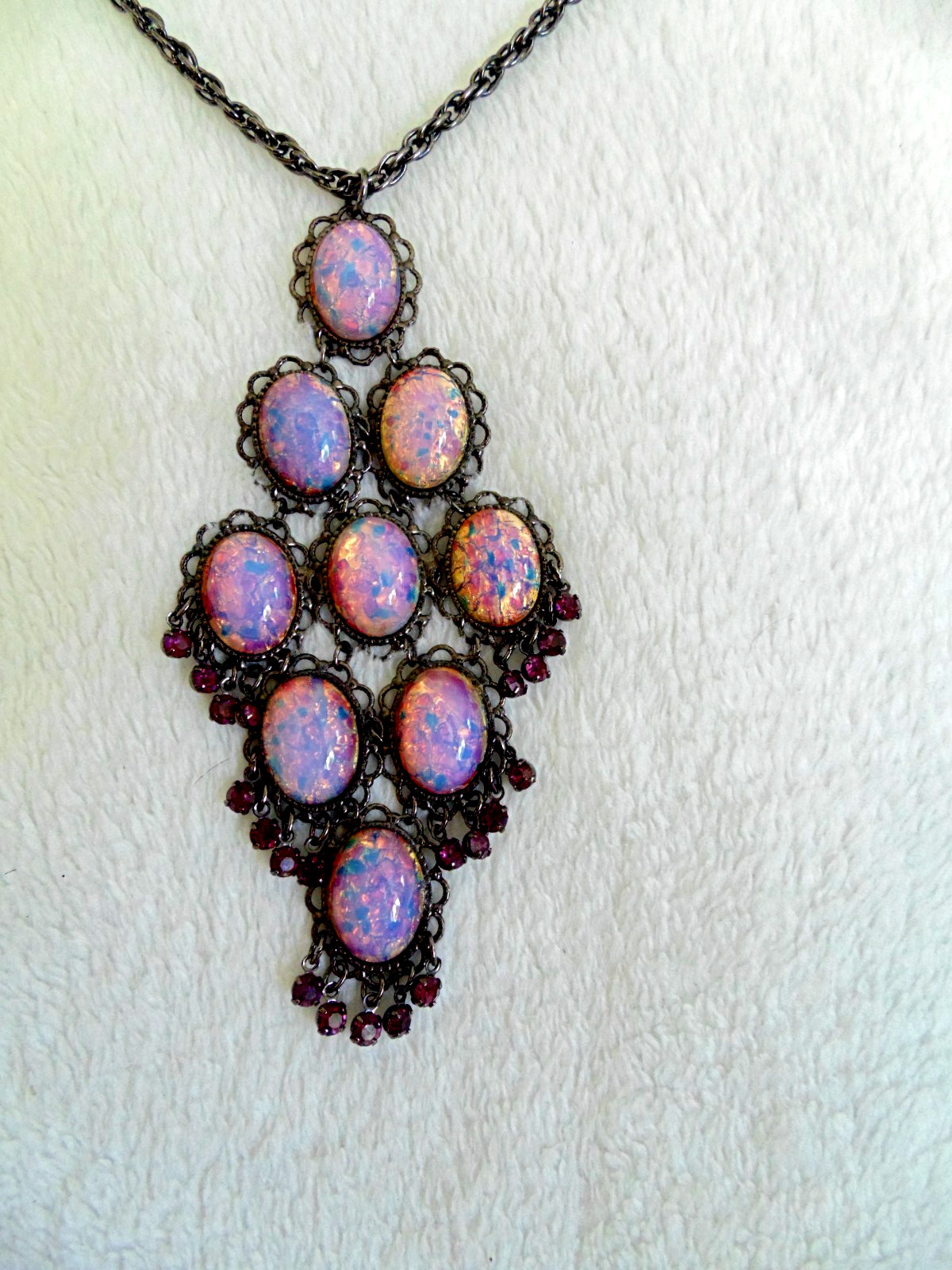 Vtg Dragons Breath Pink Fire Opal Purple Rhinestone Waterfall Pendant Necklace