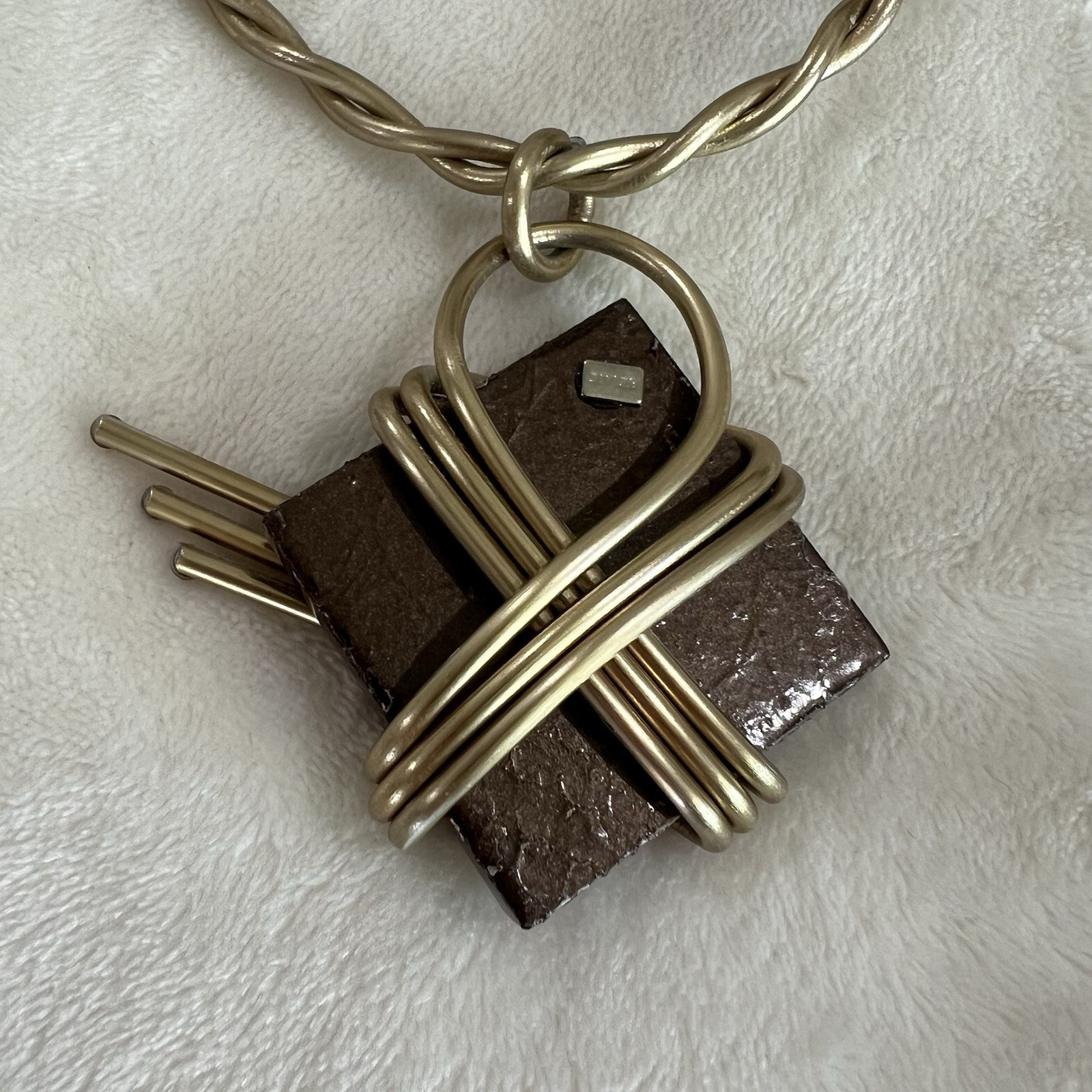 Vintage Jeff Lieb Gold Tone Choker Necklace With Abstract Stone Design Goth