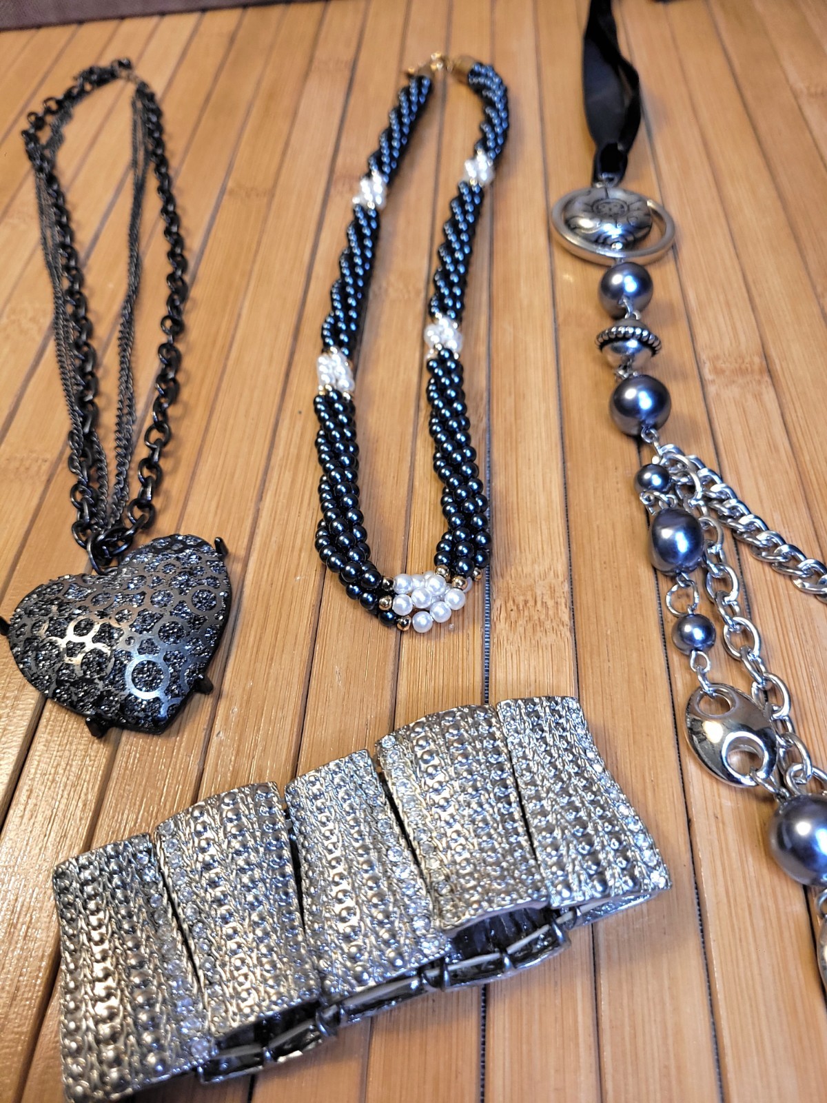 Vintage to Now Jewelry Lot of 20 Estate Sale Mixed Untested And Unsearched