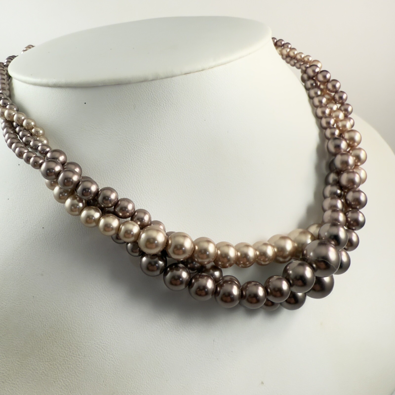 Vintage ROMAN Signed Beige & Bronze Color Faux Pearl Twisted Necklace 20″