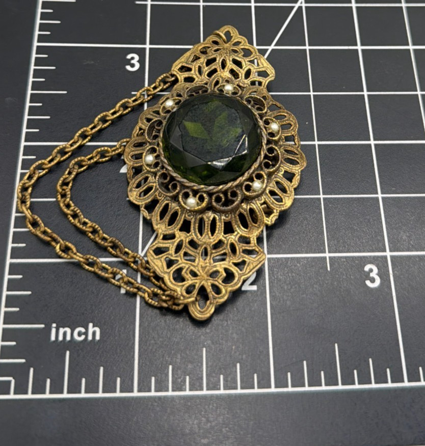 Vintage Gold Tone Filigree Brooch w/ Dark Green Stone Pearls & Swag Chains Chate