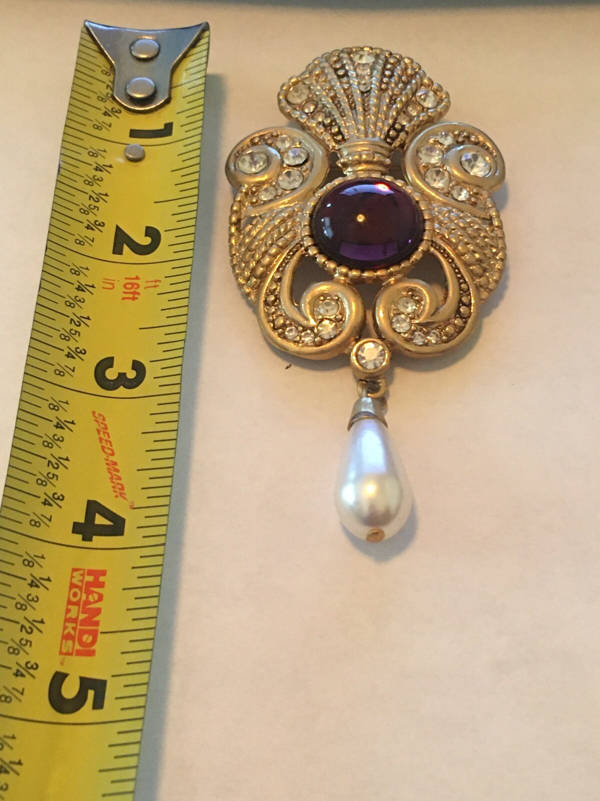 Retro VTG Jeff Lieb signed gold tone purple cabochon & pearl charm pin brooch