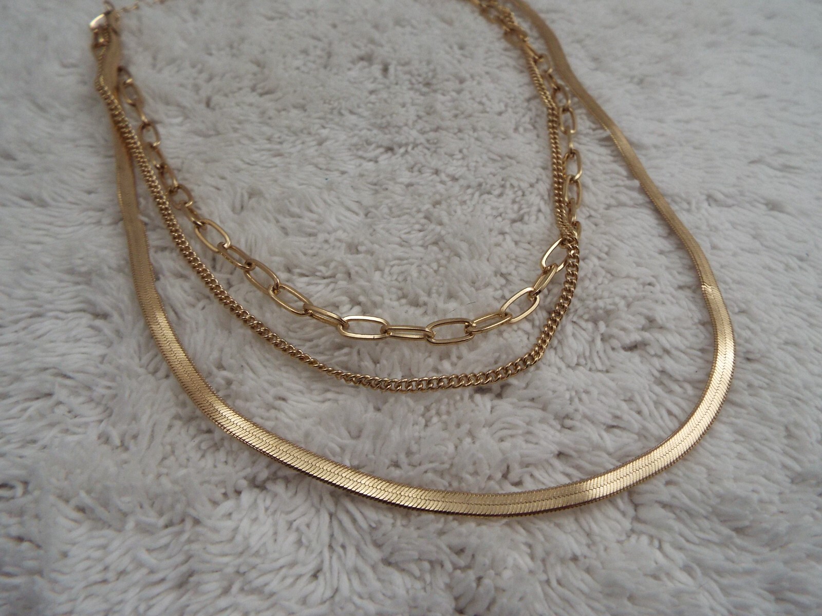 Mixed Goldtone Chain Necklace (J38)
