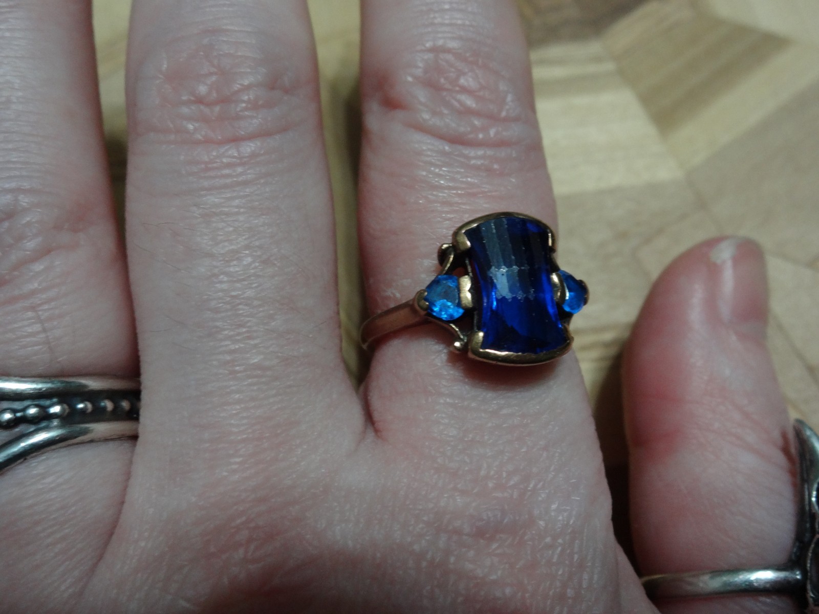 10k blue spinel art deco ring rectangle fancy cut size 8