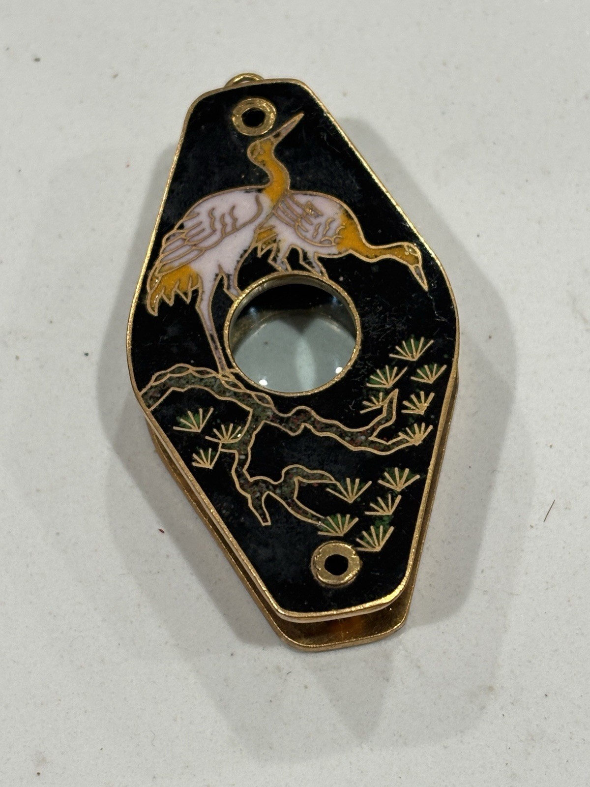 Beautiful Vintage Chinese Cloisonné Magnifying Glass Pendant Brass Crane Design