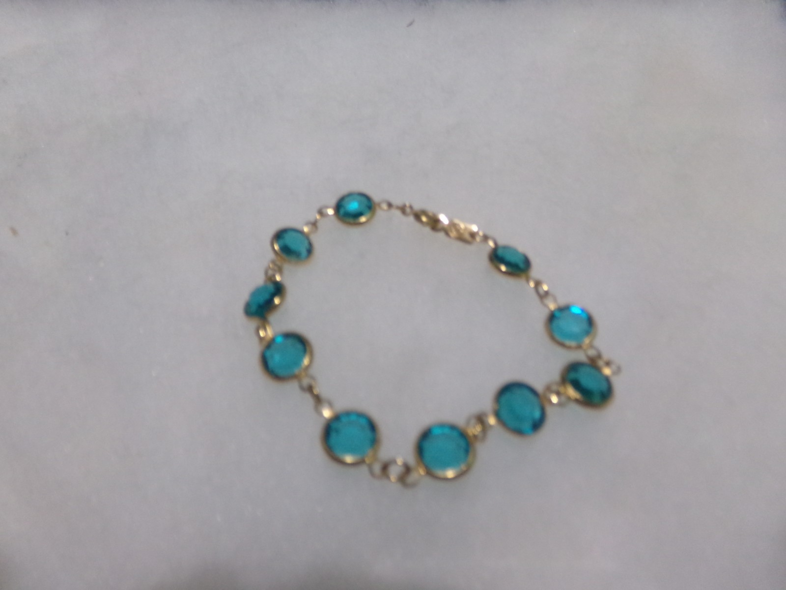 VINTAGE SIGNED SWAROVSKI BEZEL CRYSTAL BRACELET