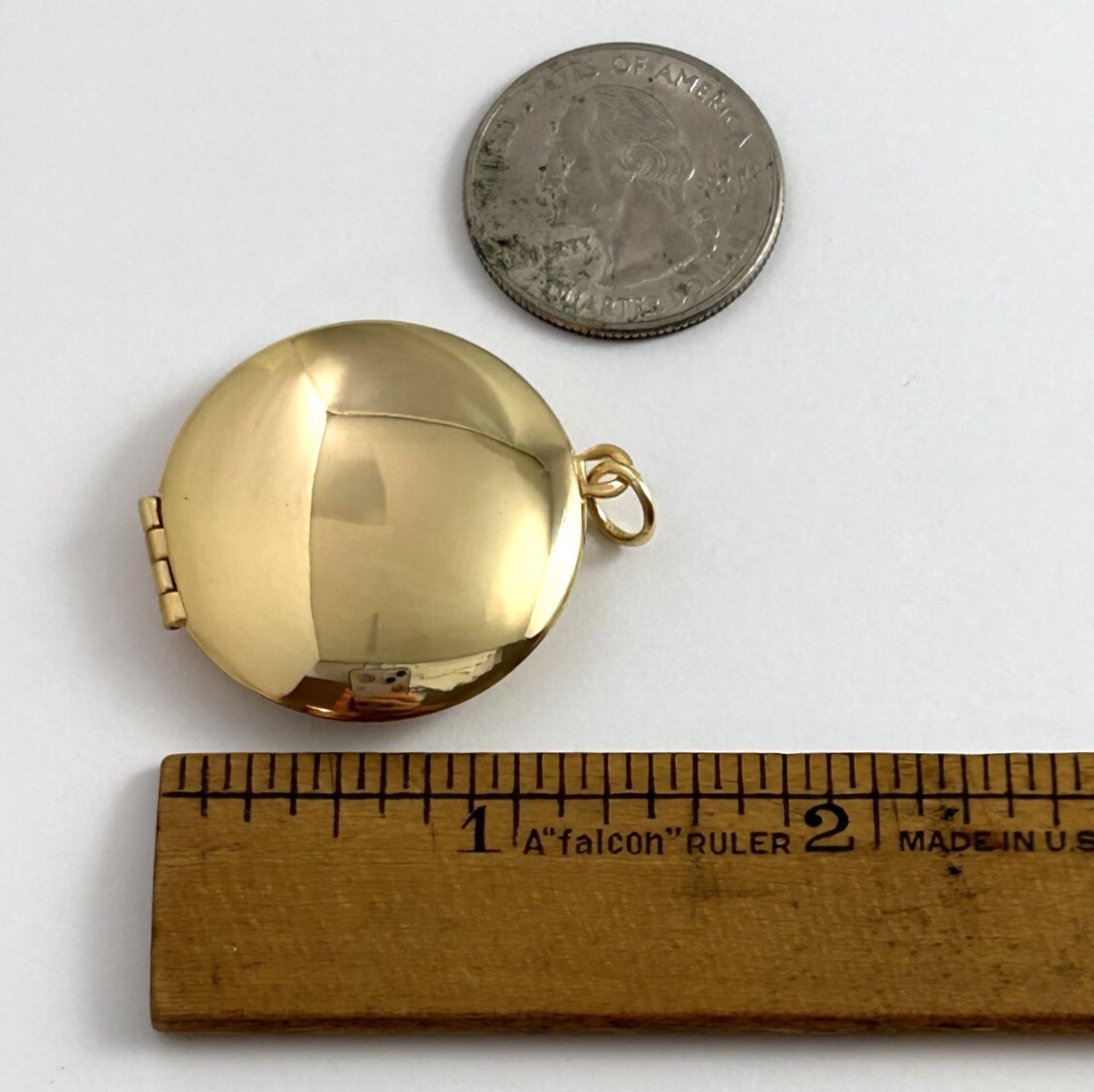 Vintage Locket Pendant Gold Tone Metal Jewelry Round Locket Charm