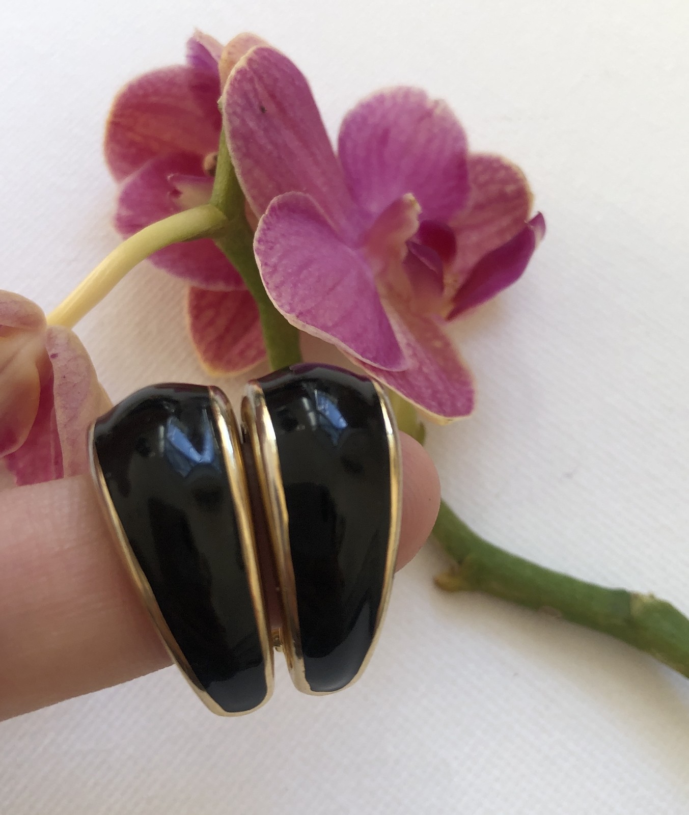 Vintage Napier Screw-back Clip-on Hoop Earrings.