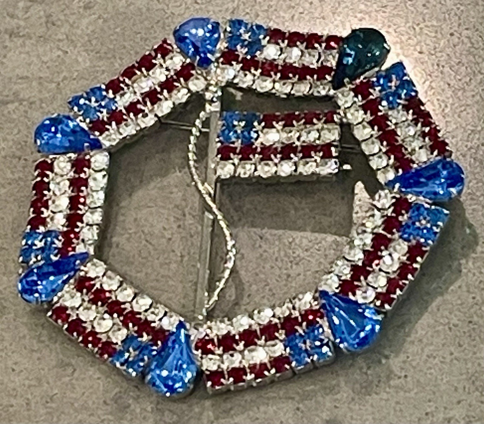 Vtg Dominique Red White (Clear) Blue Rhinestone Patriotic USA Flag Large Brooch