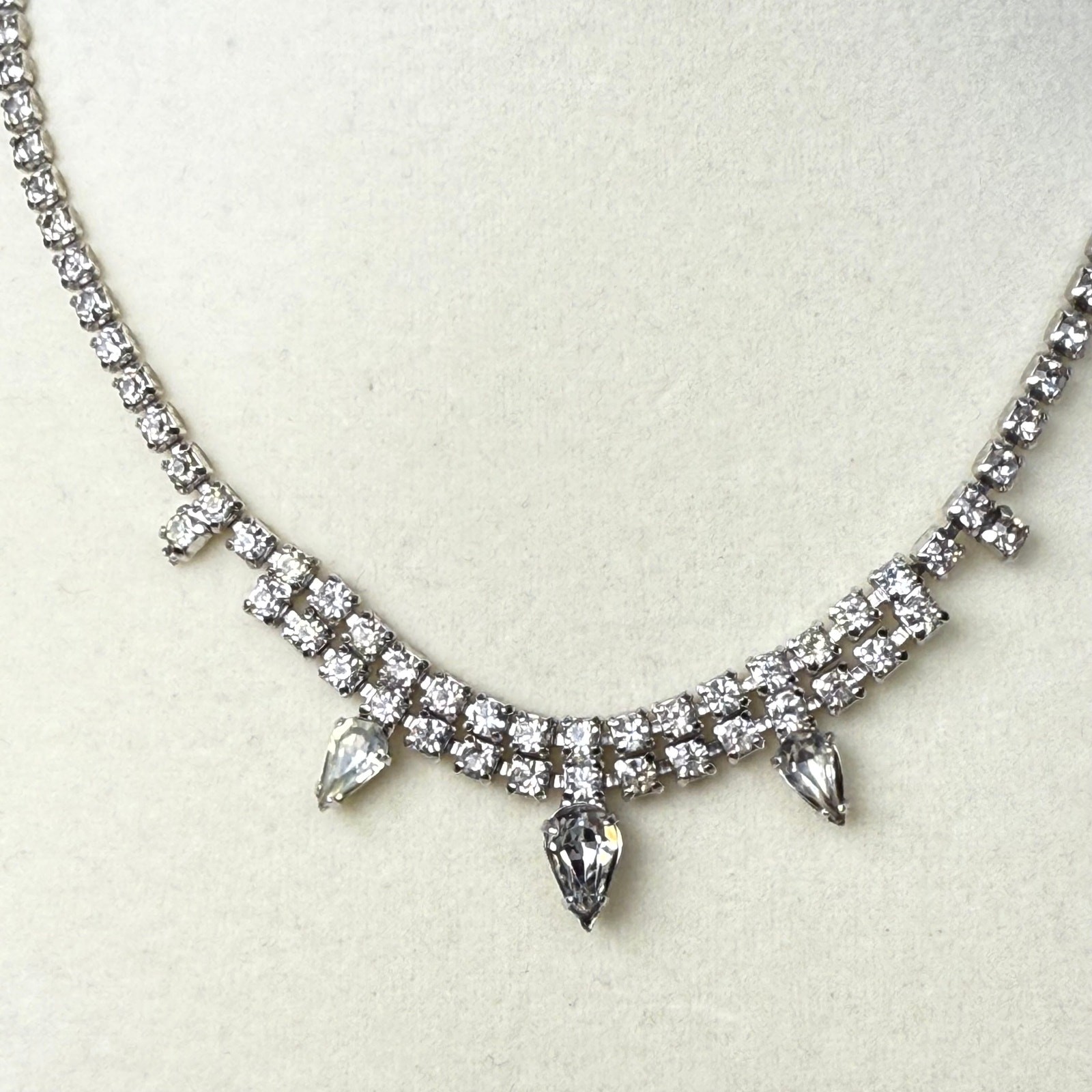 Vintage Kramer Silver Toned Rhinestone Necklace Formal Special Event Glam Party