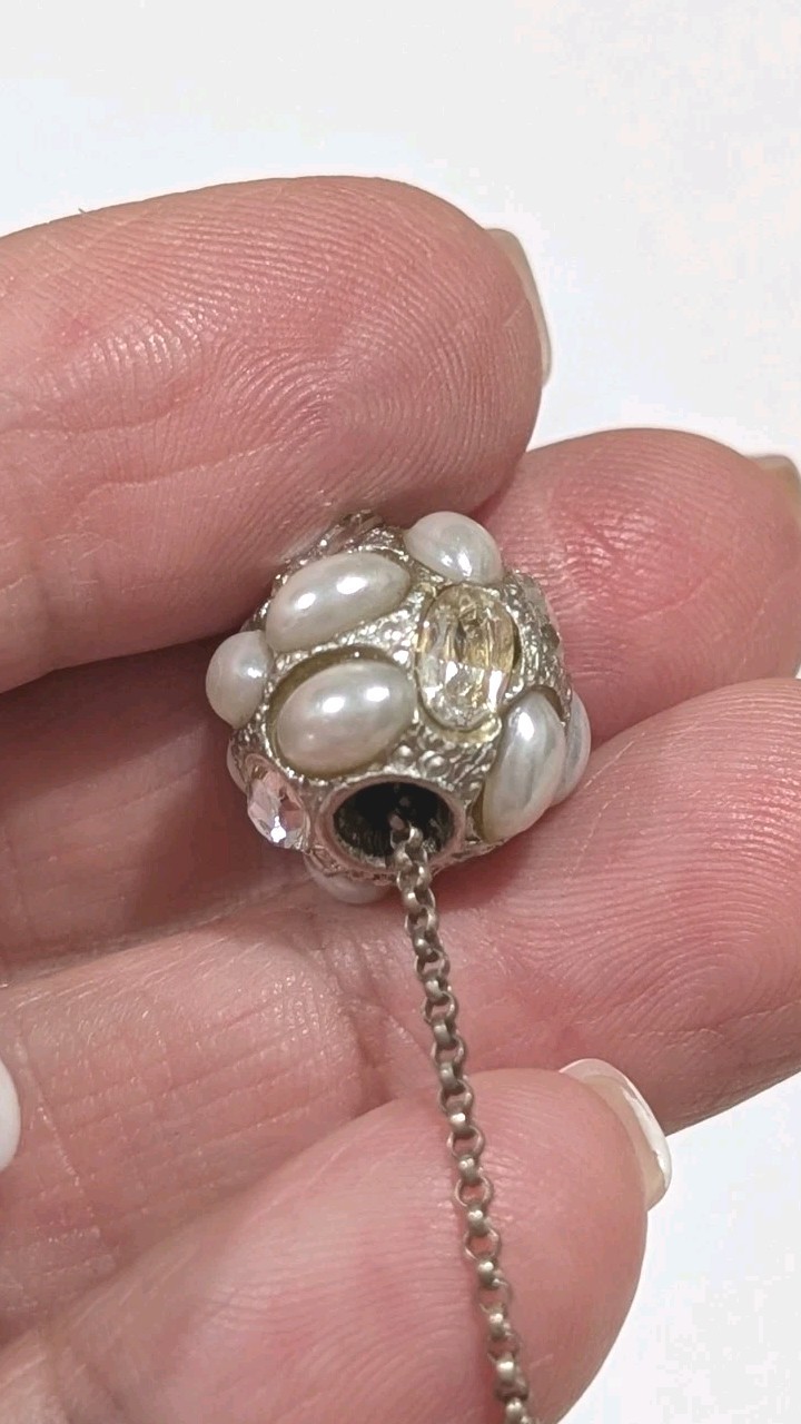 Designer Signed M Sterling Silver Crystal Faux Pearl Slide 18″ Necklace