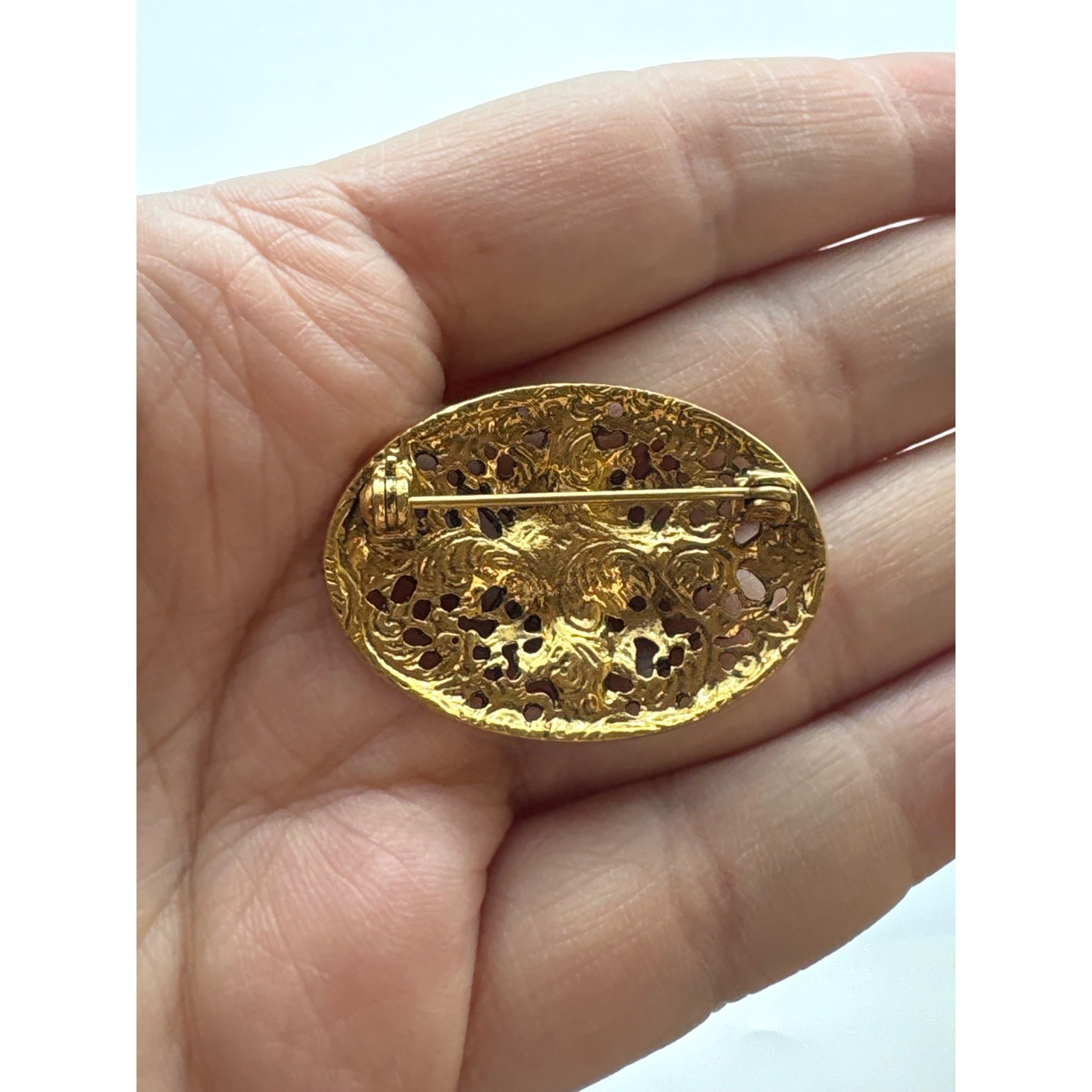 Vintage Victorian Revival Gold Tone Filigree Oval Brooch Faux Pearl Red Rose