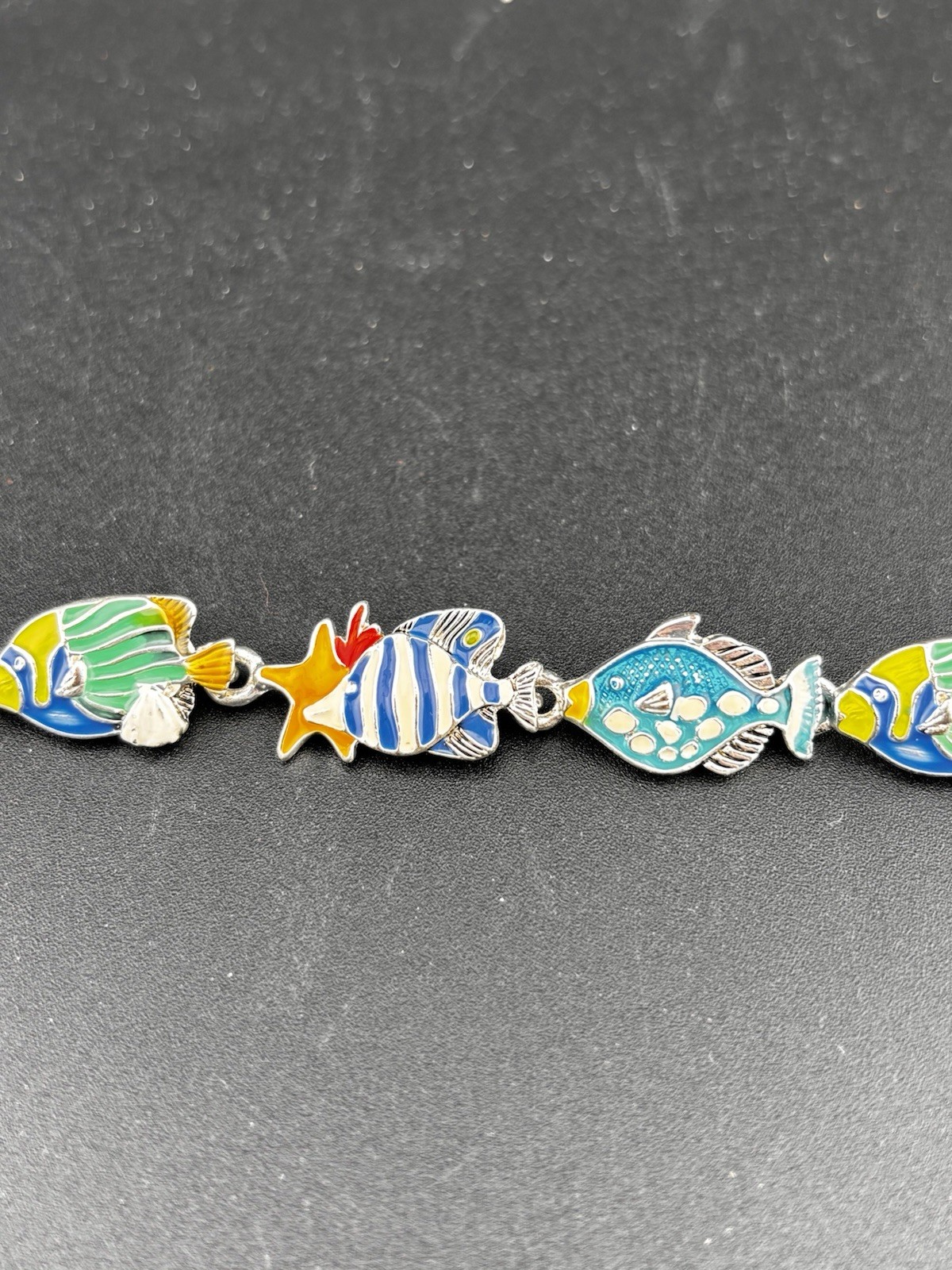 Vintage Magnet Clasp Enamel Sea Creatures Fish Enamel Nautical Bracelet *Read